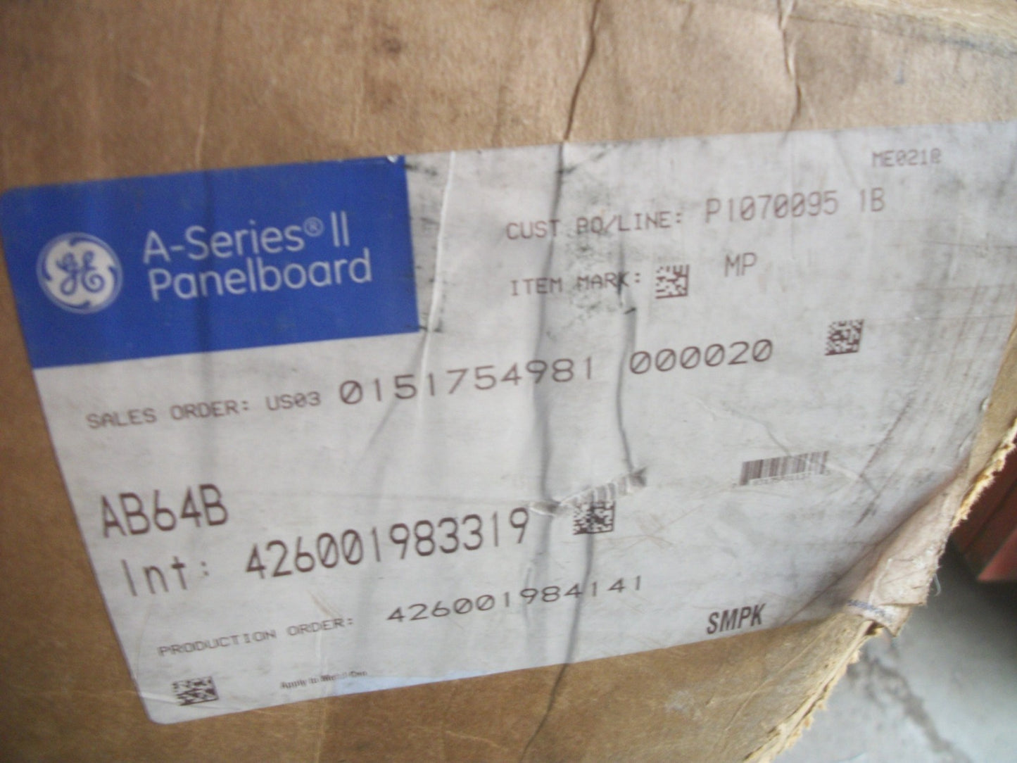 GE A-SERIES II 64" PANELBOARD INTERIOR AQF3544MBX & BOX ENCLOSURE AB64B NIB