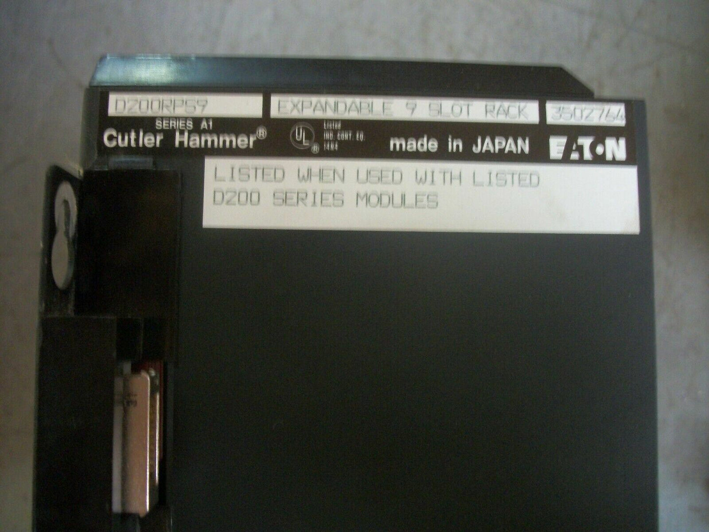 CUTLER-HAMMER EXPANDABLE 9-SLOT PLC RACK D200RPS9