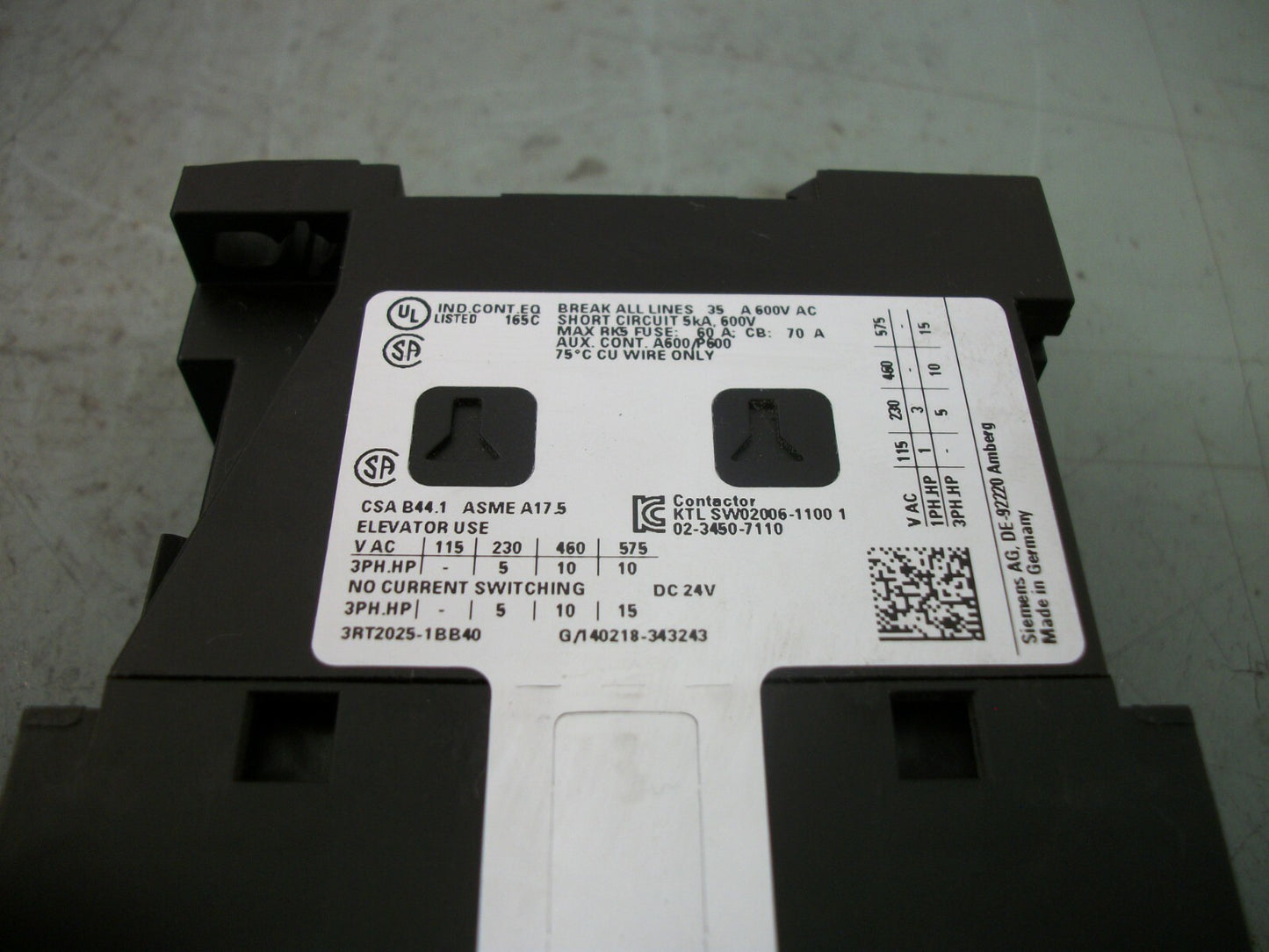 SIEMENS CONTACTOR 3RT2025-1BB40 40AMP 24VCOIL 3PH 600V 15HP