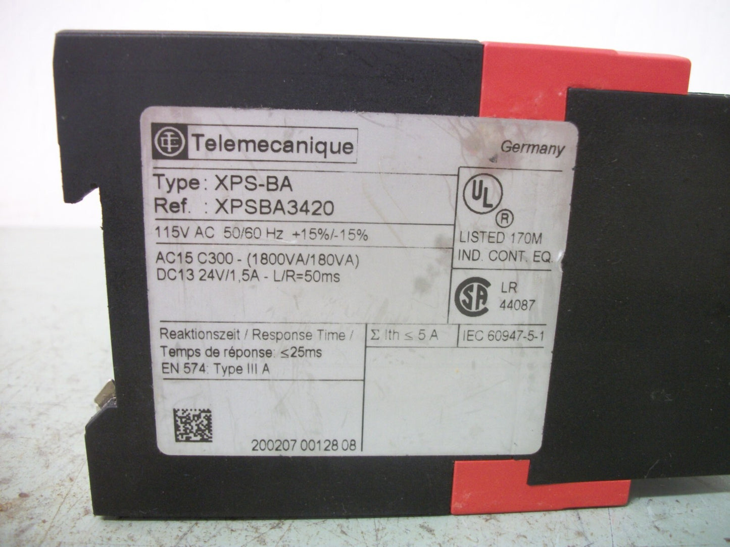 TELEMECANIQUE XPS-BA SAFETY RELAY XPSBA3420 115VOLT