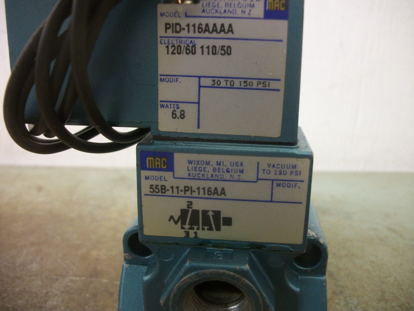MAC 3-WAY SOLENOID VALVE 55B-11-PI-116AA 150PSI 120VOLT 6.8W NOB