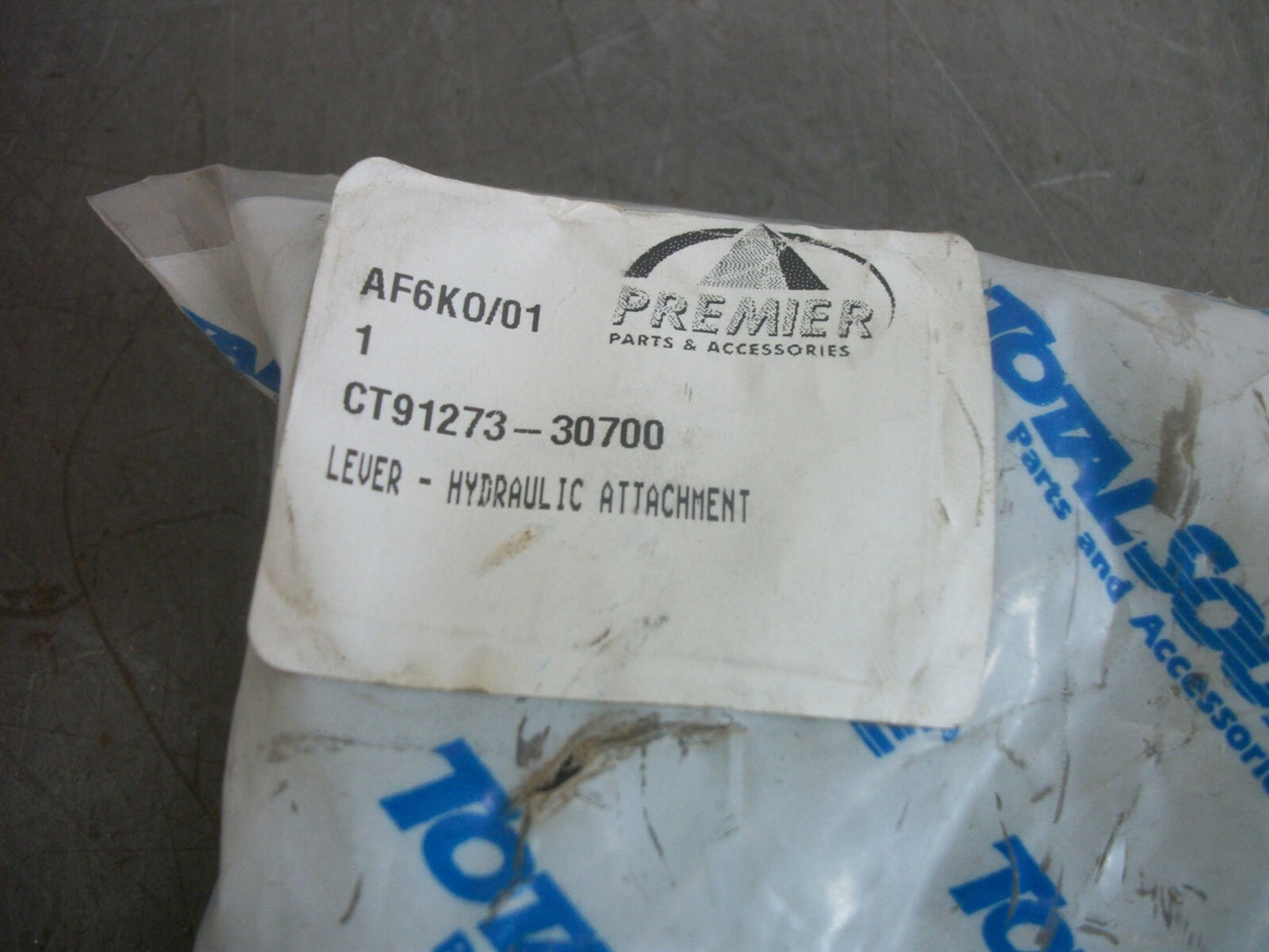 TOTAL SOURCE PREMIER HYDRAULIC ATTACHMENT LEVER CT91273-30700 NEW