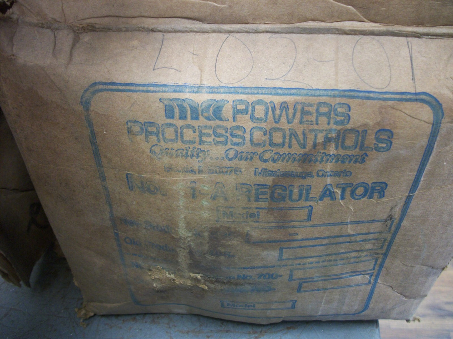 POWERS PROCESS CONTROLS NO. 11 REGULATOR 595-DB200C-C08DN04 NIB