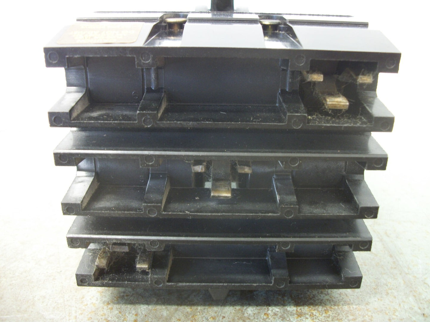 SQUARE D I-LINE FA CIRCUIT BREAKER FA36100 100AMP 600VOLT 3POLE BLACK