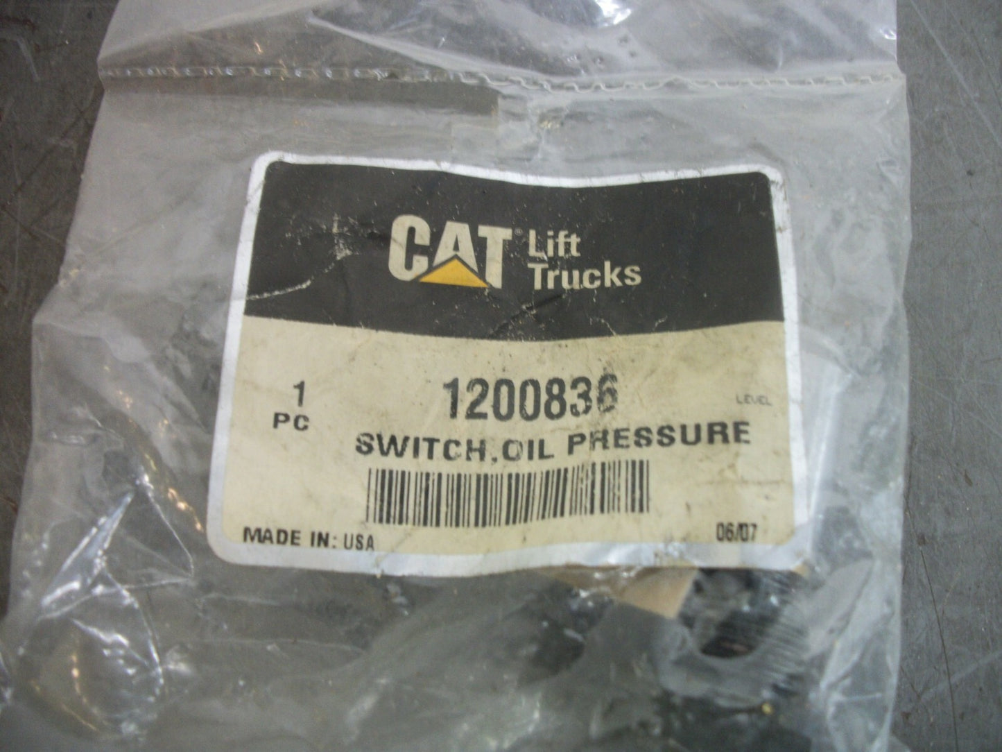 CAT OIL PRESSURE SWITCH 1200836 NEW