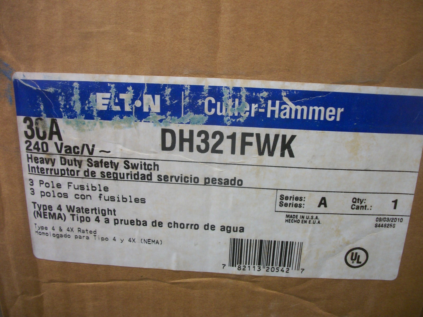 CUTLER-HAMMER DISCONNECT SS TYPE 4,4X DH321FWK 30AMP 240VOLT 3POLE FUSIBLE NIB