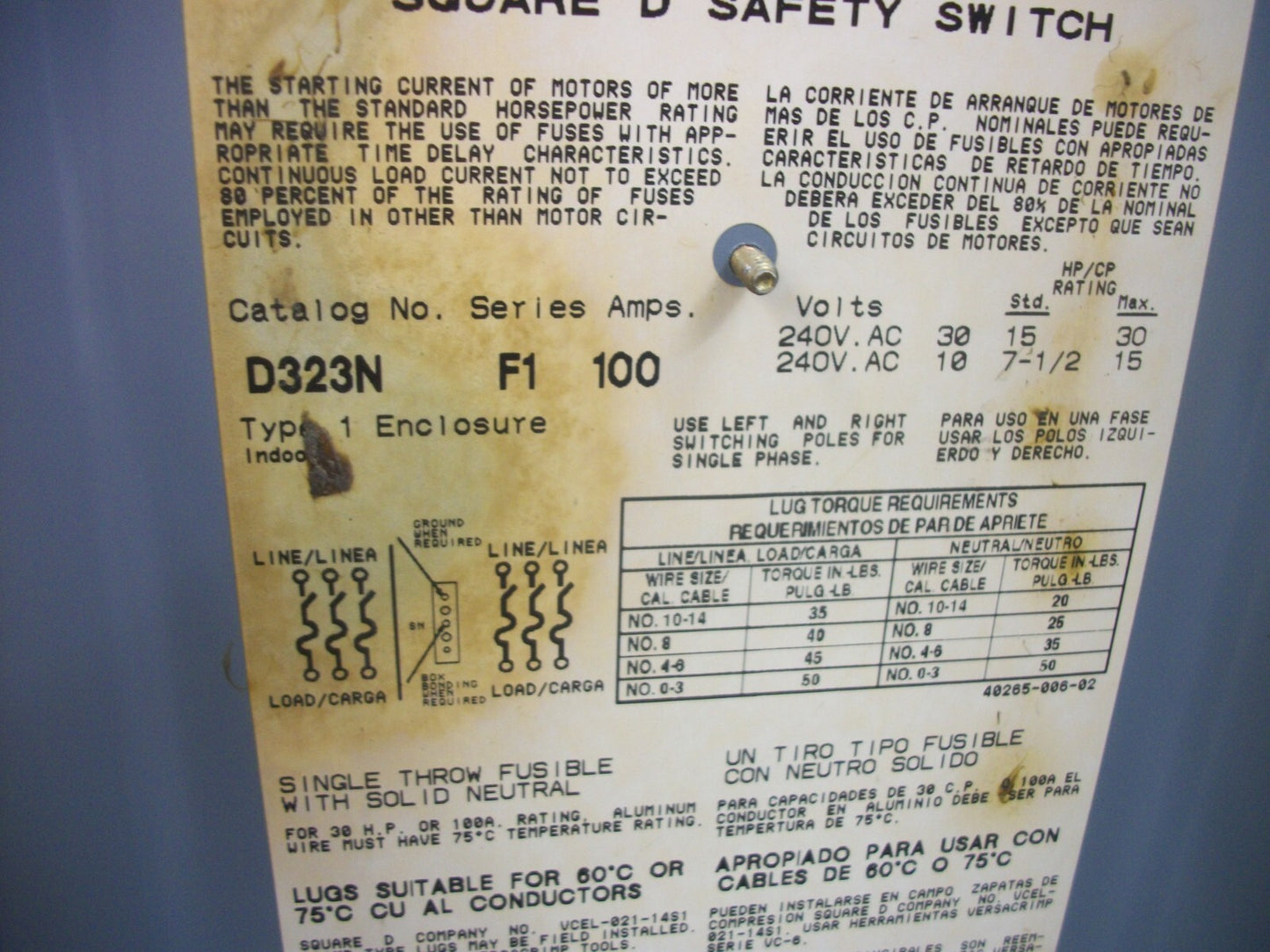 SQUARE D DISCONNECT TYPE 1 D323N 100AMP 240VOLT 3POLE FUSIBLE MISS ARC SHIELD