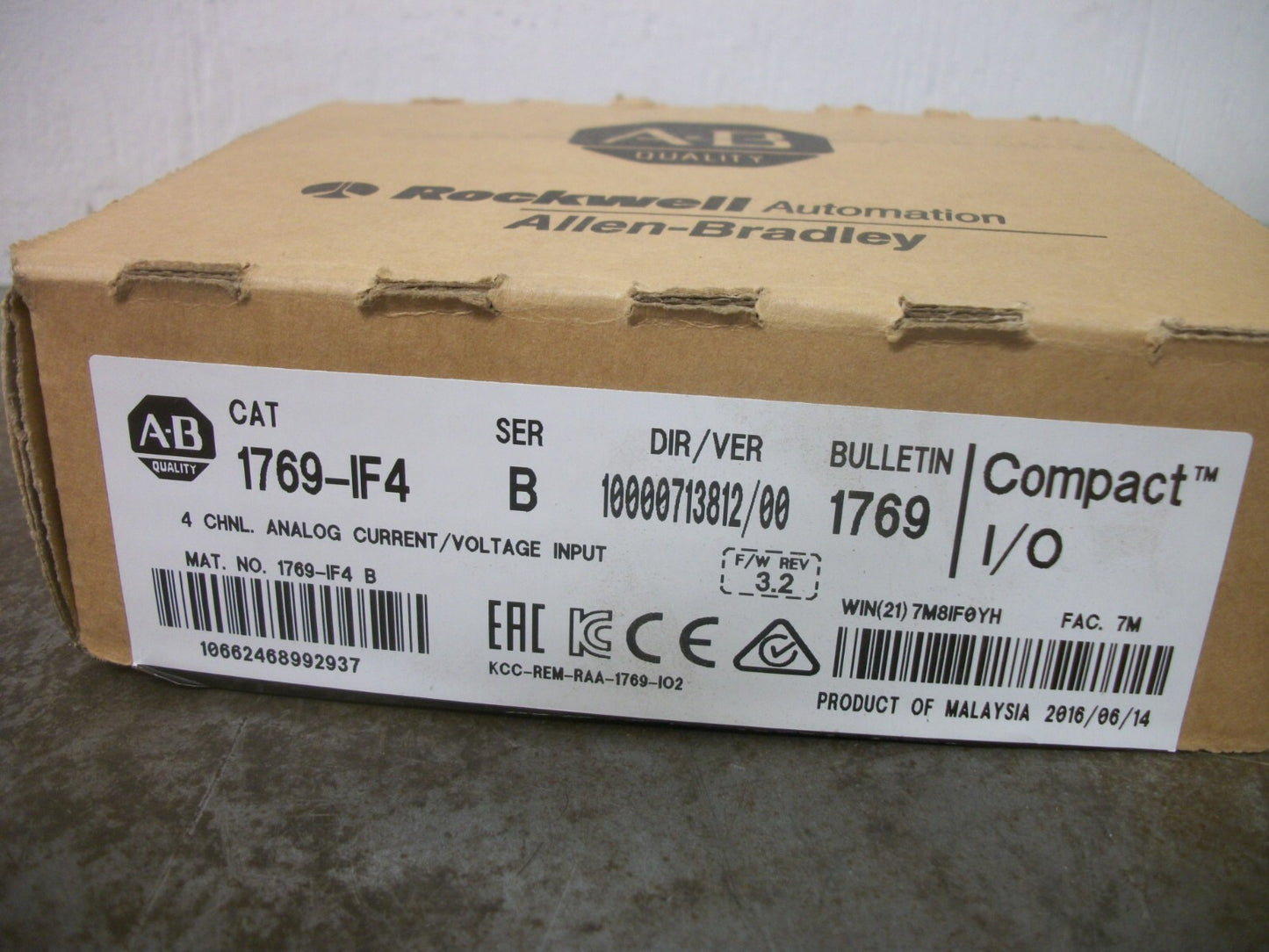 ALLEN-BRADLEY COMPACT I/O 4 CHNL ANALOG CURRENT/VOLT INPUT MODULE 1769-IF4 NIB