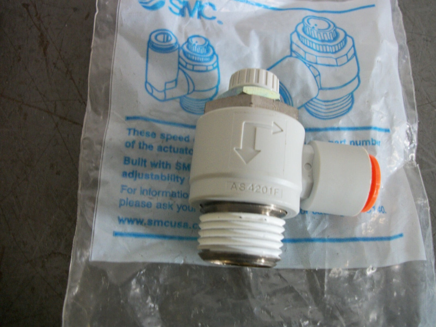 SMC 1/2" NPT FLOW CONTROL VALVE AS4201F NEW