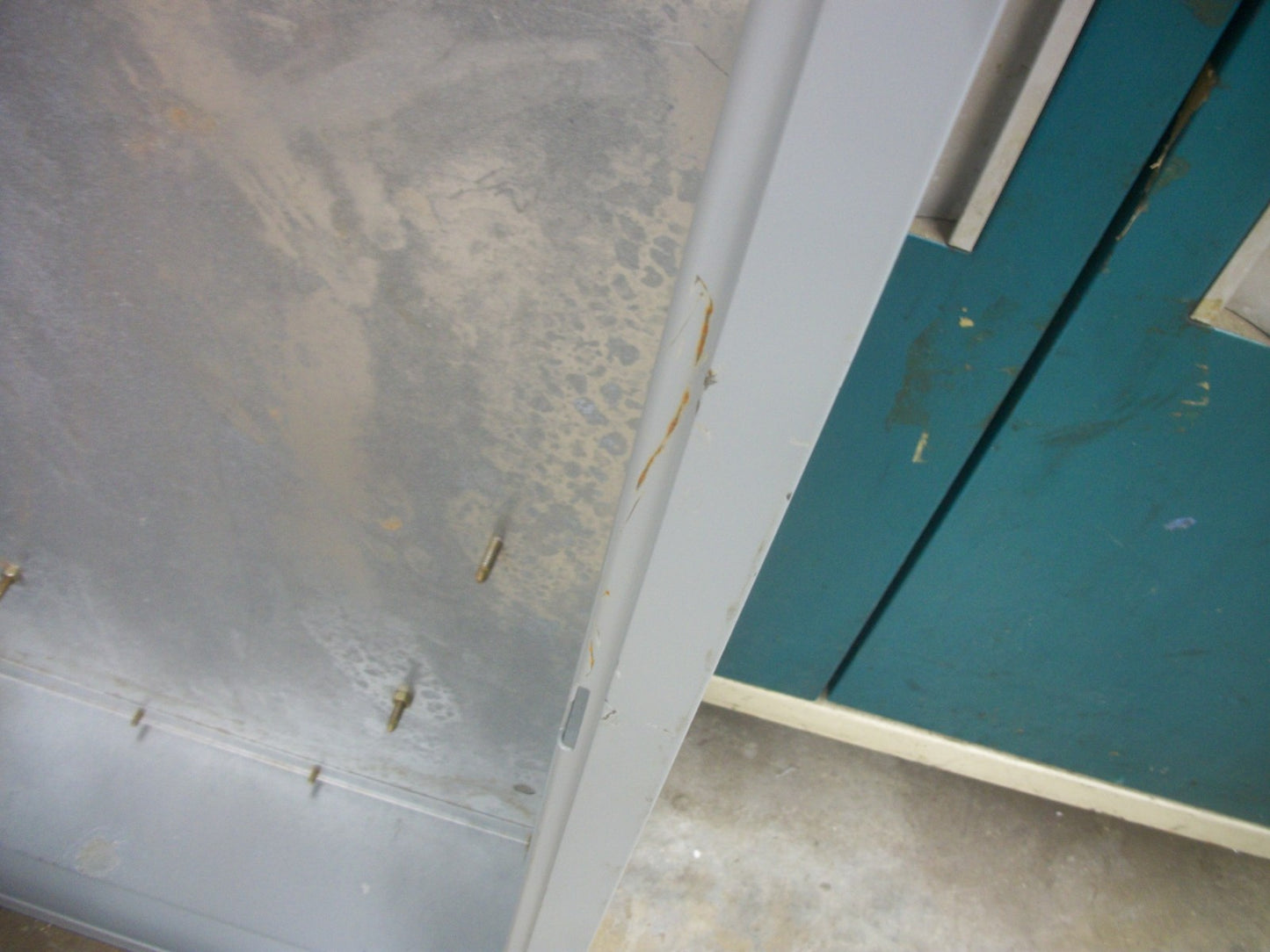 CUTLER-HAMMER POW-R-STOCK 48" PANELBOARD BOX EZ ENCLOSURE EZB2048RBS NOB