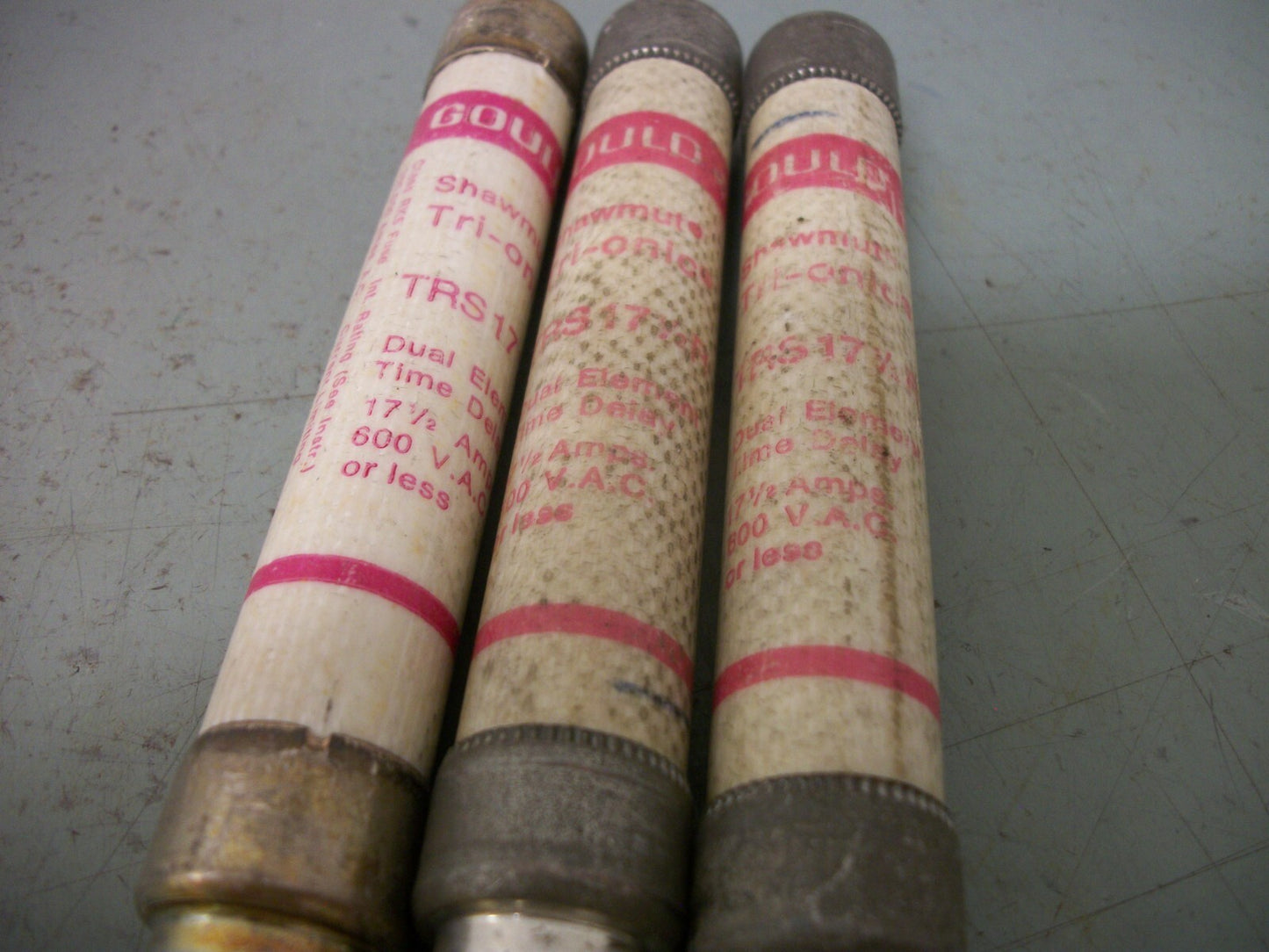 GOULD SHAWMUT LOT OF 3 TRI-ONIC FUSES TRS17-1/2R 17-1/2AMP 600VOLT