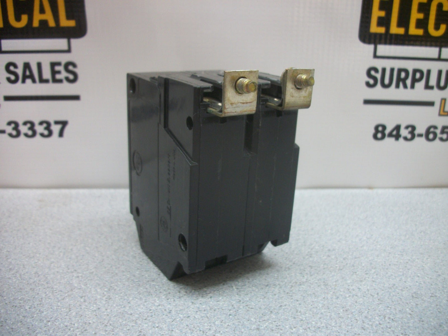 GE THQB CIRCUIT BREAKER THQB2140 40AMP 240VOLT 2POLE