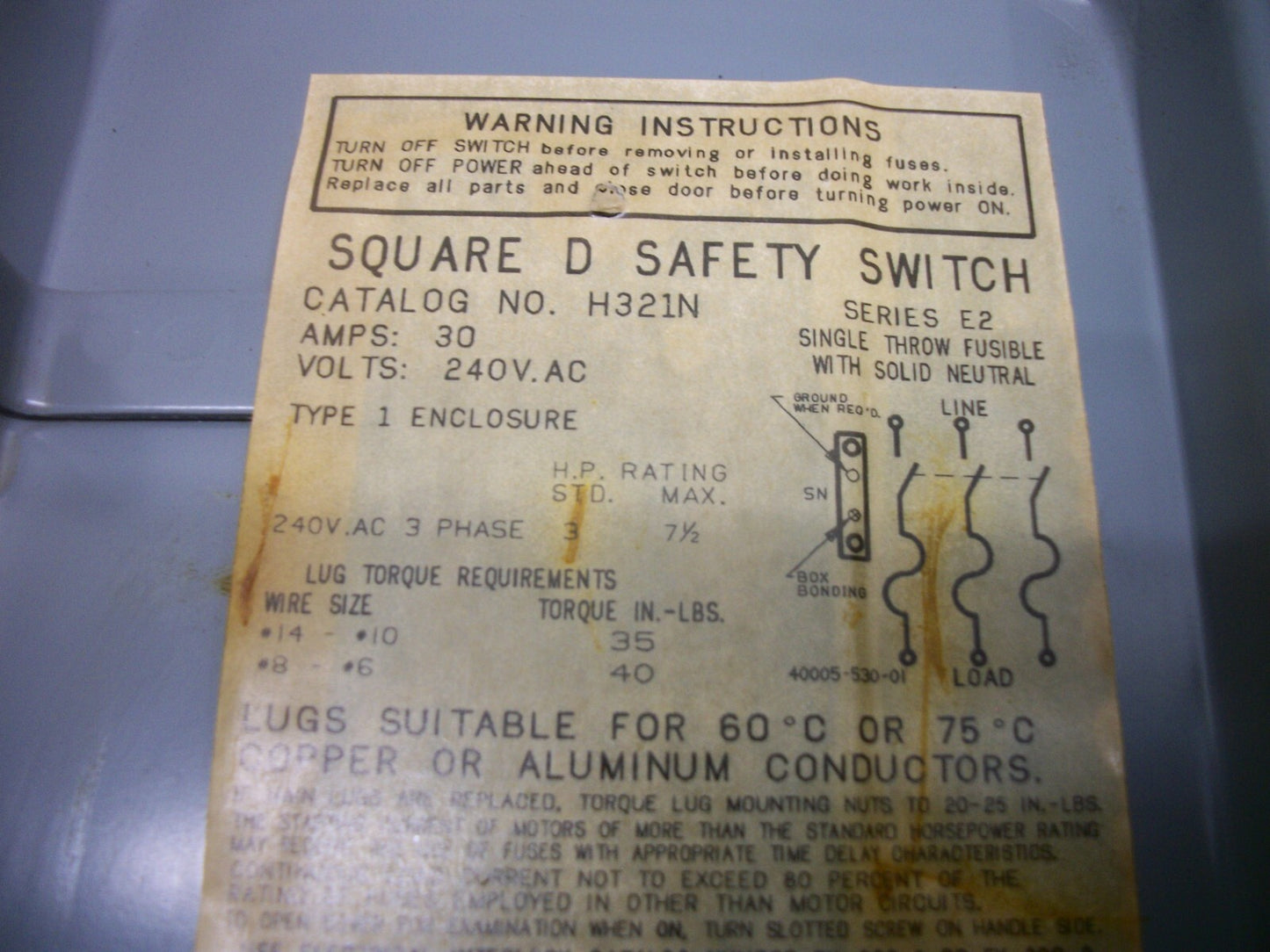 SQUARE D DISCONNECT TYPE 1 H321N 30AMP 240VOLT 3POLE FUSIBLE