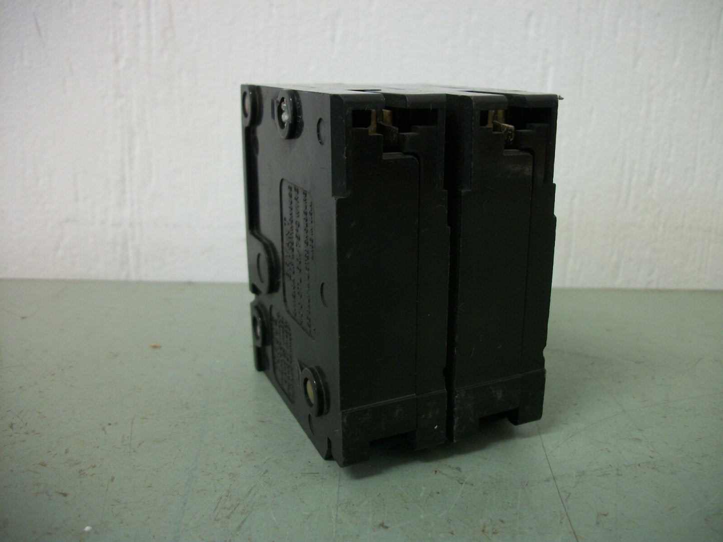 BRYANT BR CIRCUIT BREAKER BR240 40AMP 240VOLT 2POLE