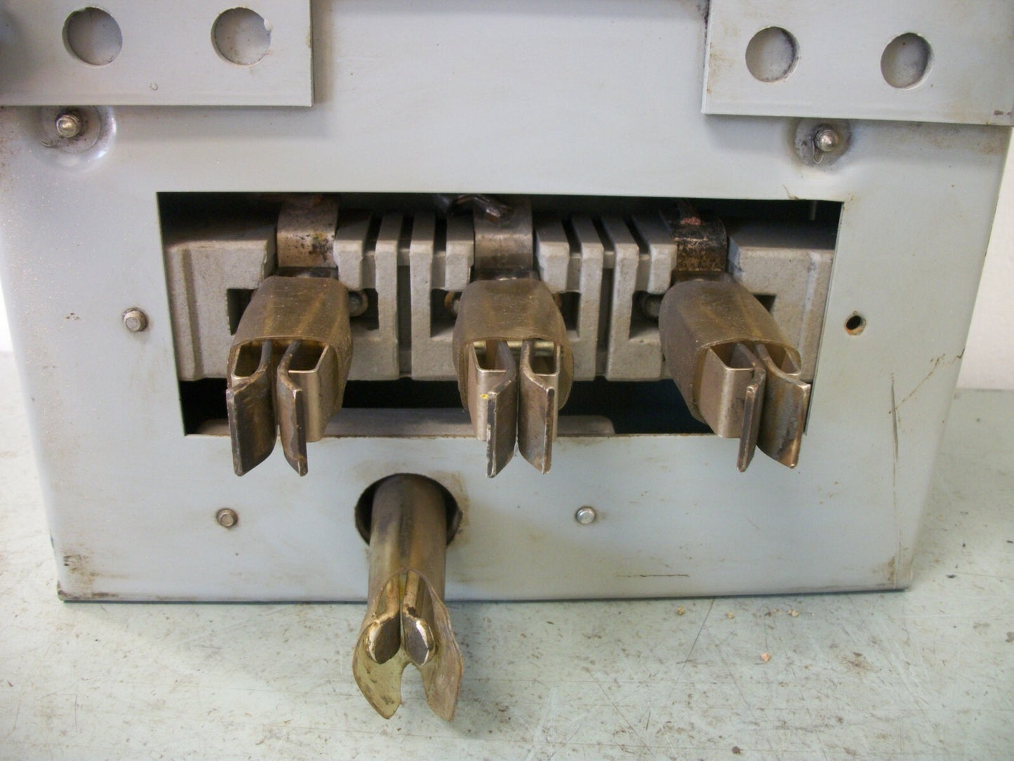 FEDERAL PACIFIC FUSIBLE BUS PLUG SP1336 30AMP 600VOLT 3PH 3POLE