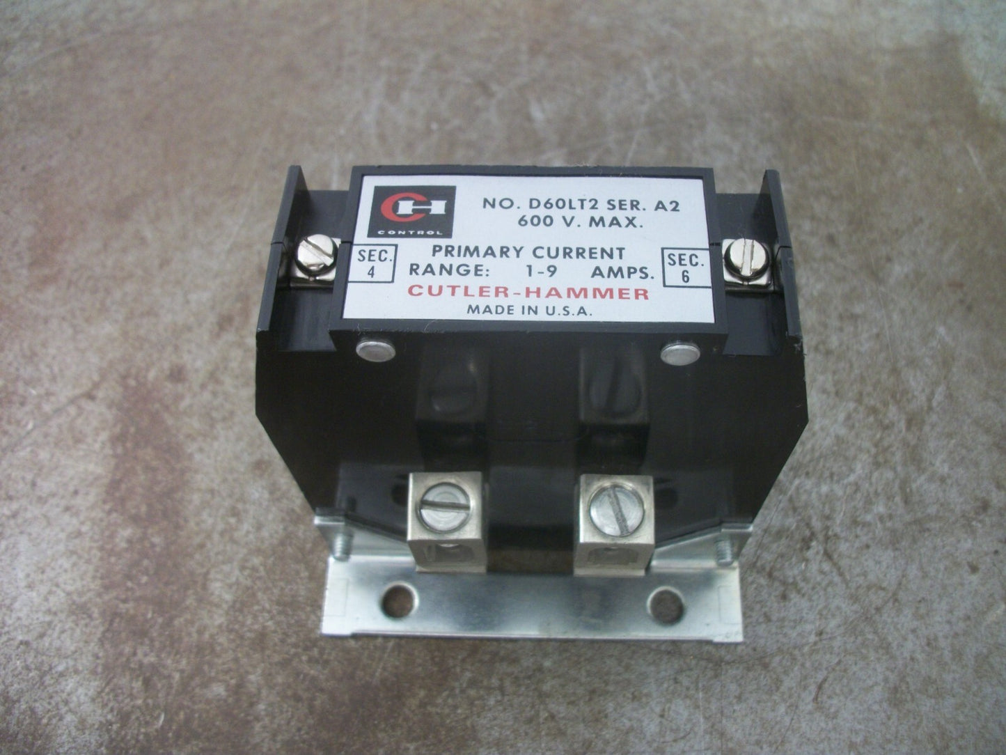 CUTLER-HAMMER CURRENT TRANSFORMER D60LT2 1-9AMP 600VOLT NOB