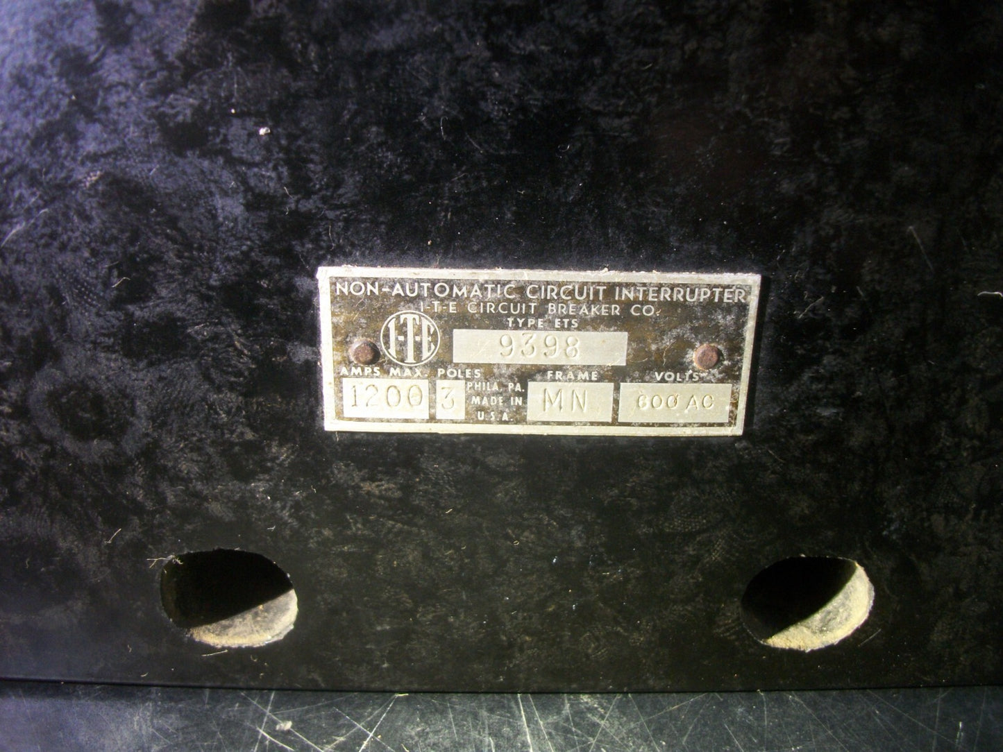 SIEMENS ITE ETS MN NON-AUTOMATIC CIRCUIT INTERRUPTER 9398 1200AMP 600VOLT 3POLE