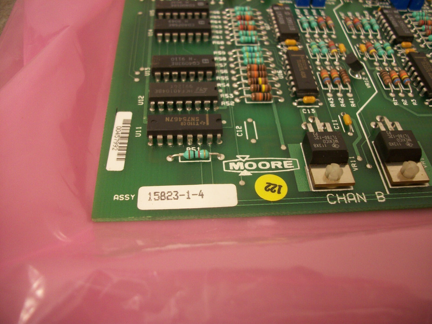 MOORE SERVO DRIVE CONTROL BOARD ASSEMBLY 15823-1-4 NEW