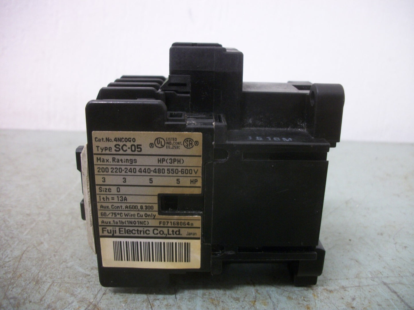 FUJI SC-05 CONTACTOR 4NC0G0 13AMP 110VCOIL 3PH 600V 5HP
