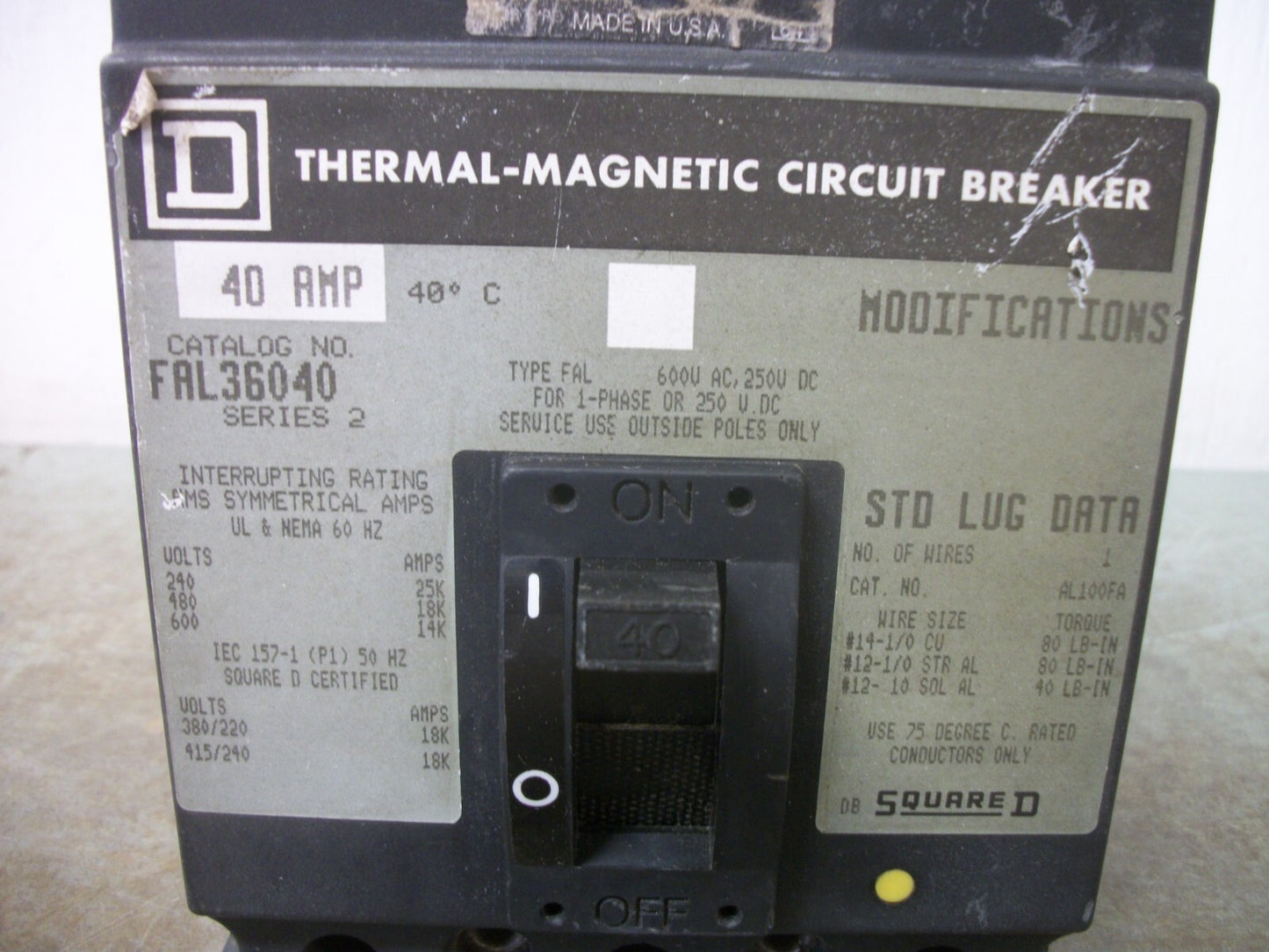 SQUARE D FAL CIRCUIT BREAKER FAL36040 40AMP 600VOLT 3POLE GRAY