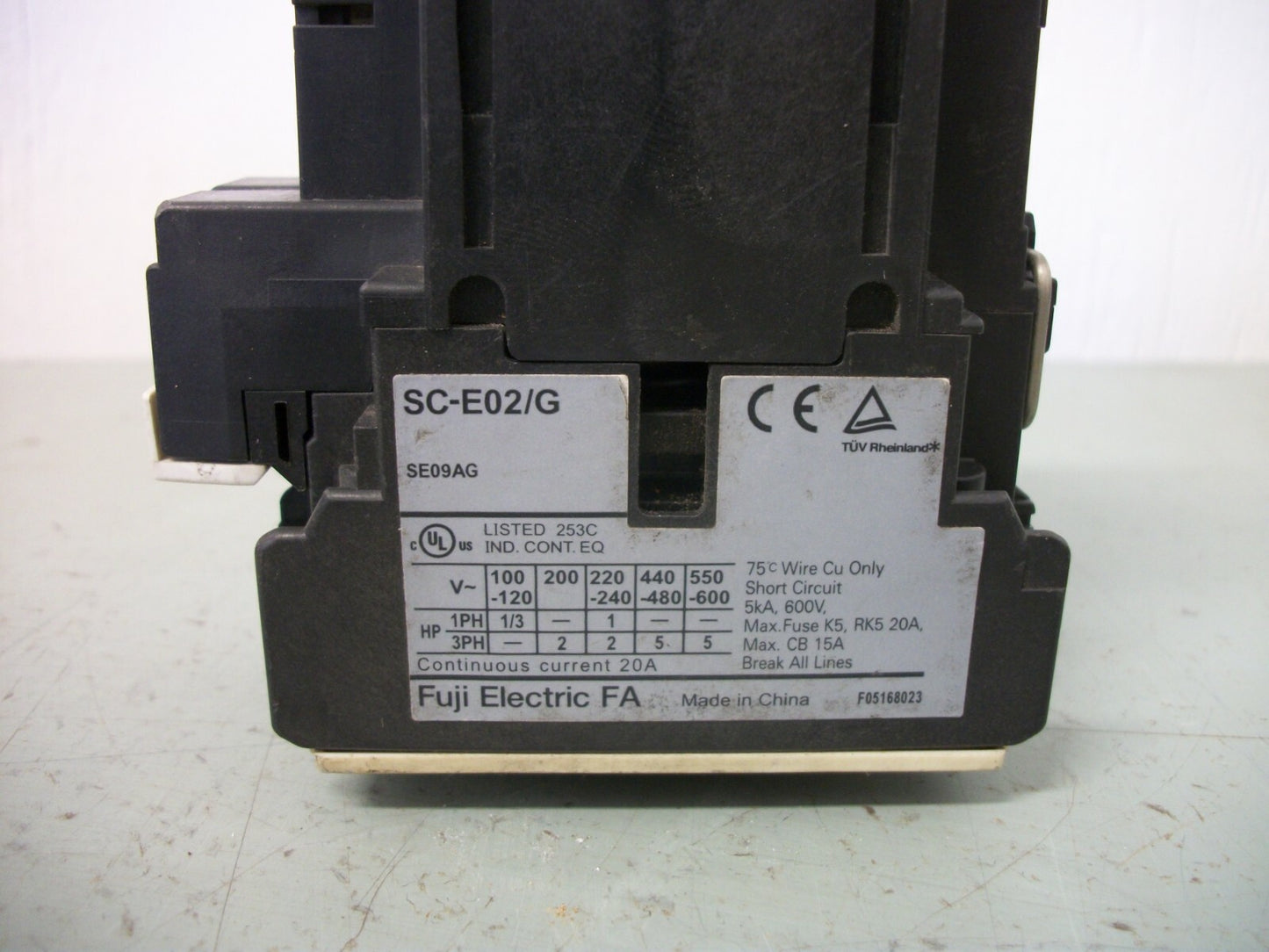 FUJI CONTACTOR SC-E02/G 20AMP 24VCOIL 3PH 600V 5HP