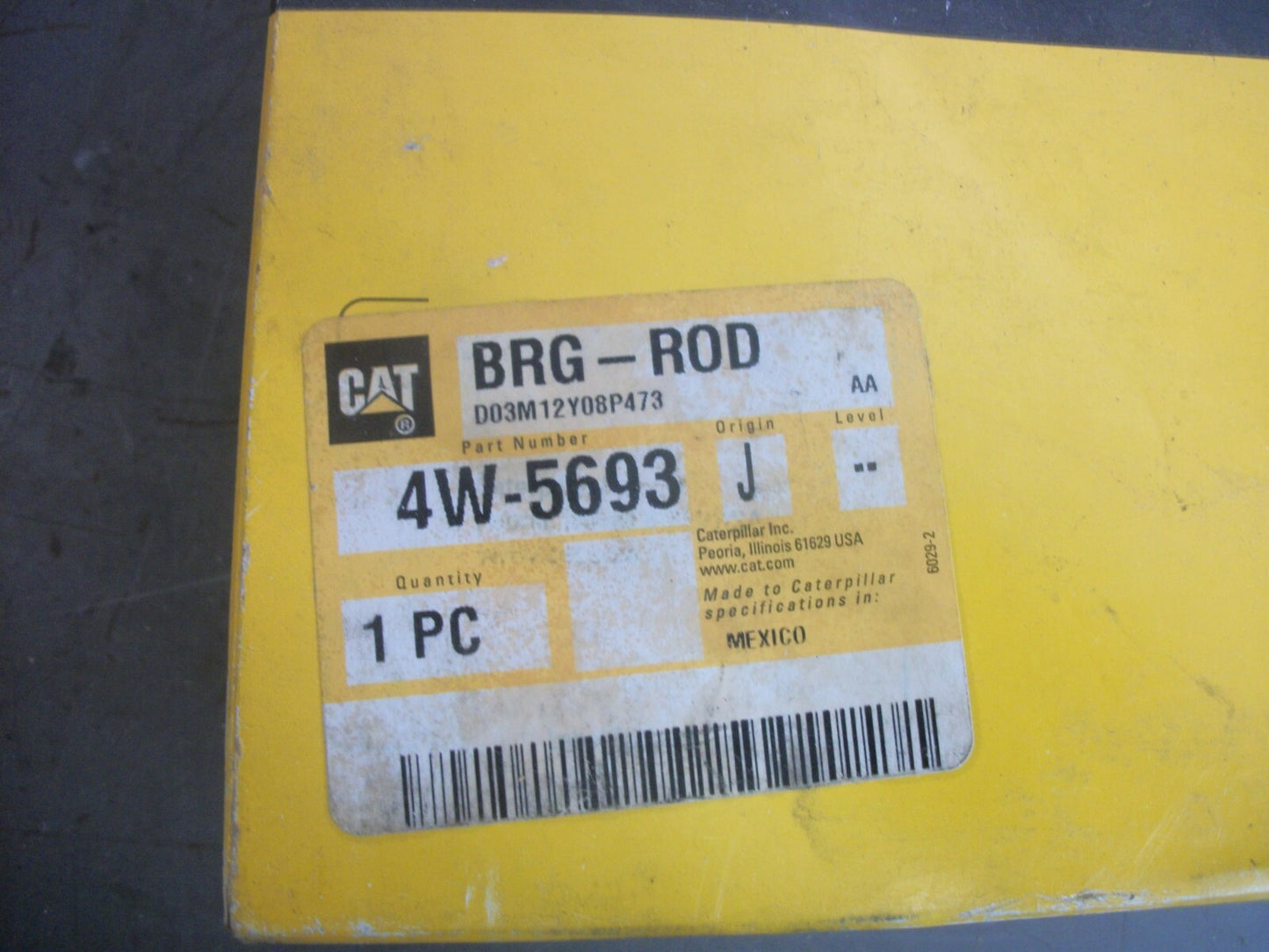 CAT BEARING CONNECTING ROD 4W-5693 NIB