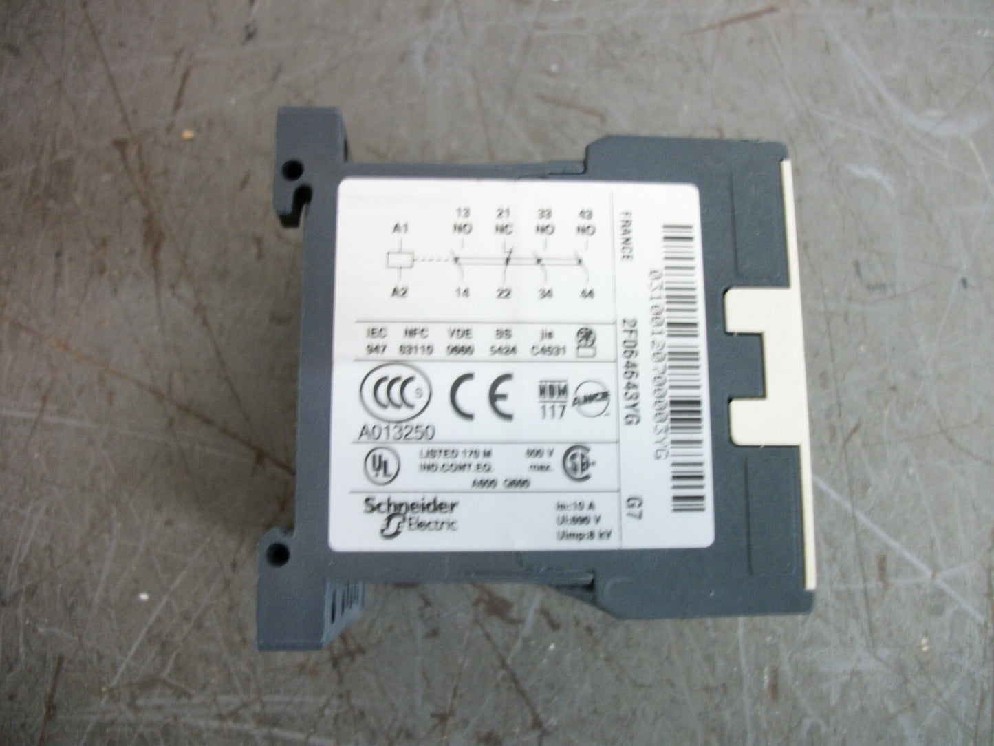 TELEMECANIQUE CONTACTOR CA2KN31G7 10AMP 120VCOIL 600VOLT