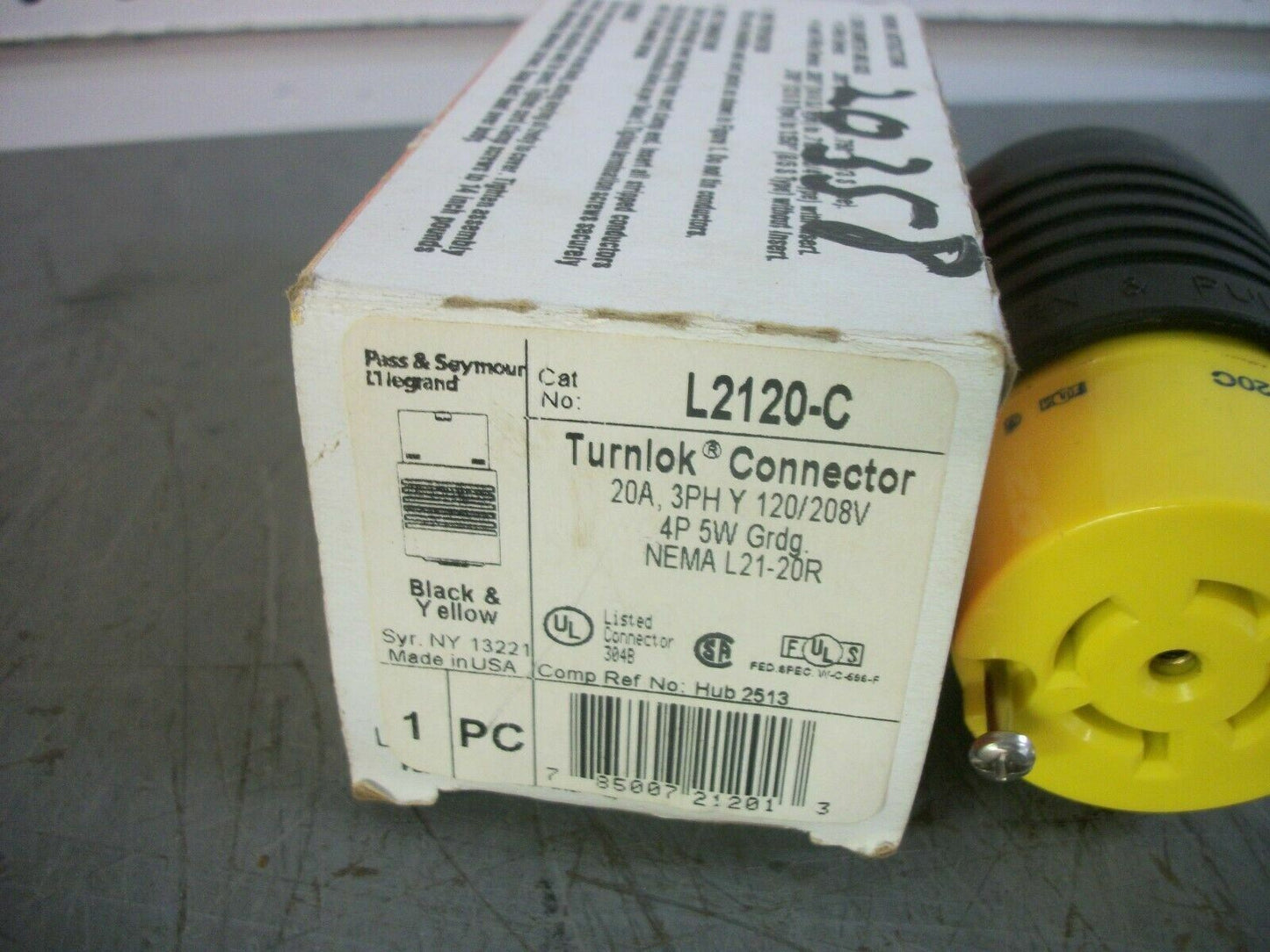 PASS & SEYMOUR TURNLOK CONNECTOR L2120-C 20AMP 120/208VOLT 3PH 4POLE 5W NIB