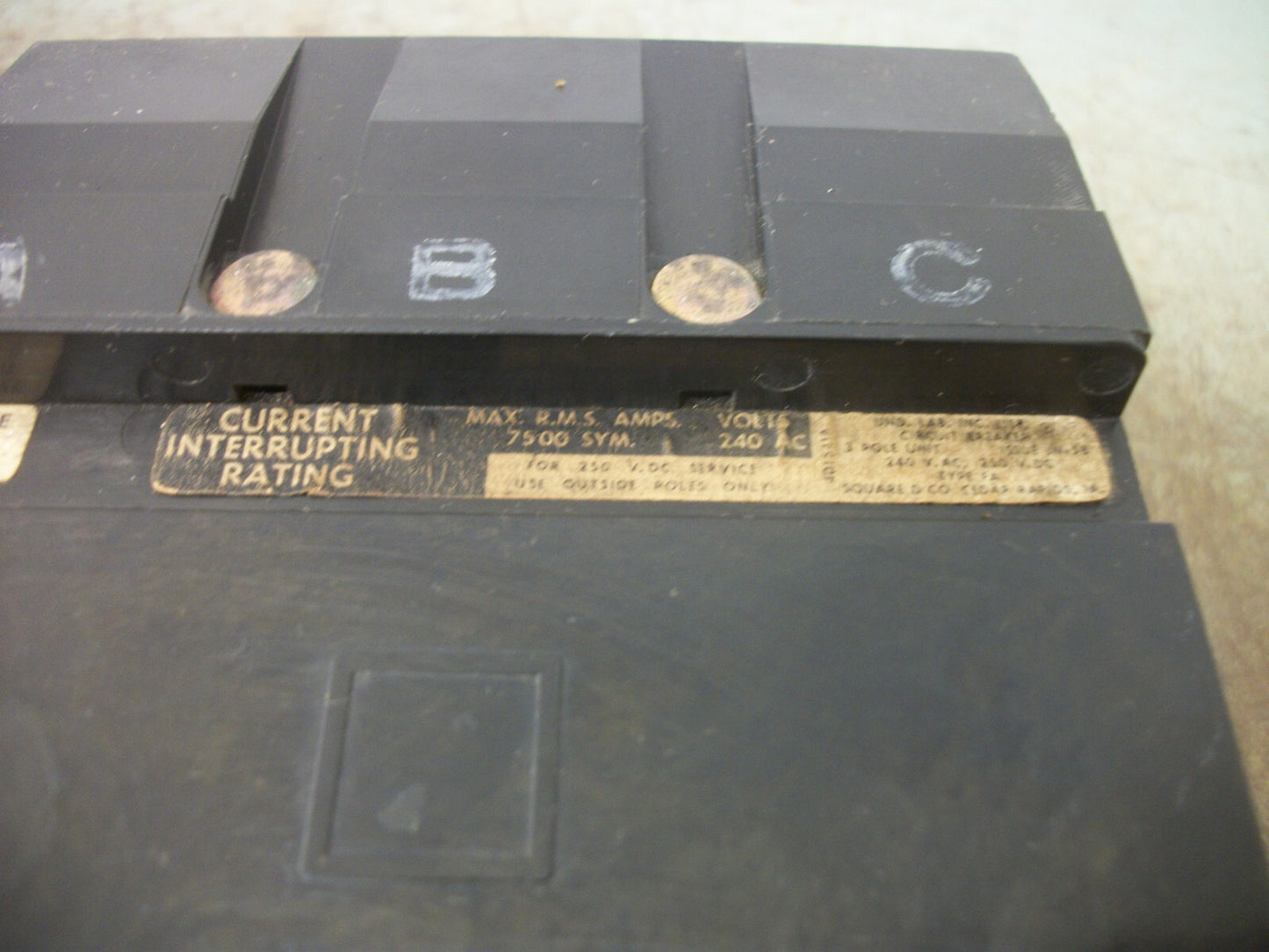 SQUARE D I-LINE FA CIRCUIT BREAKER FA32050 50AMP 240VOLT 3POLE BLACK