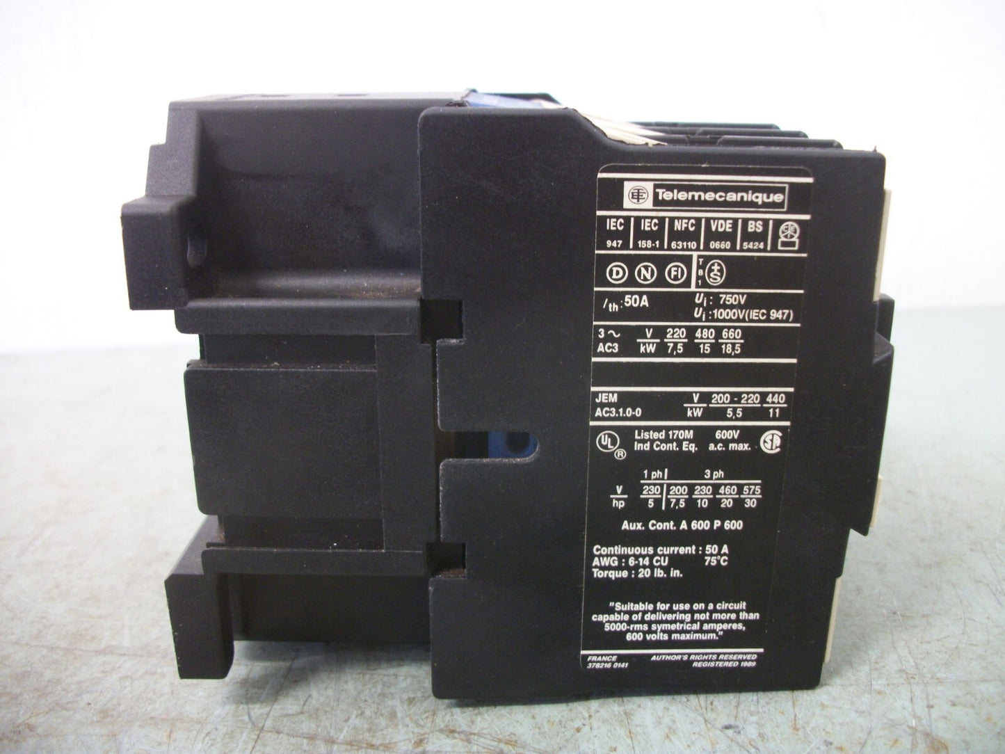TELEMECANIQUE CONTACTOR LC1D3210U7 50AMP 240VCOIL 3PH 600V 30HP