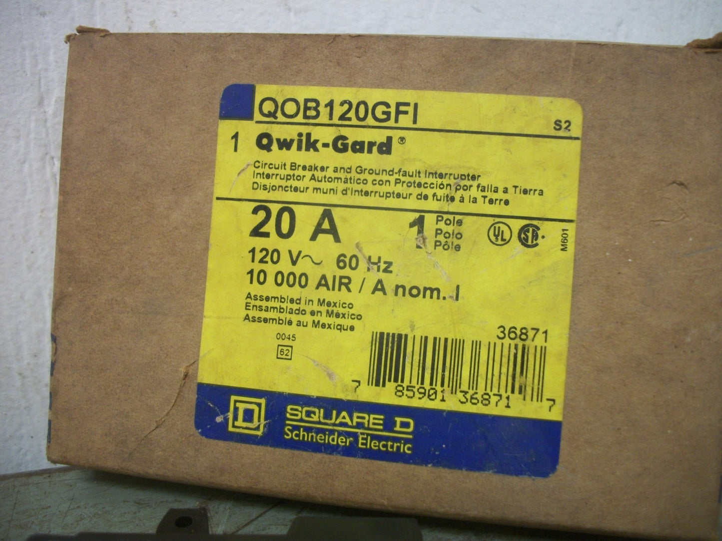 SQUARE D GFCI QOB CIRCUIT BREAKER QOB120GFI 20AMP 120VOLT 1POLE NIB