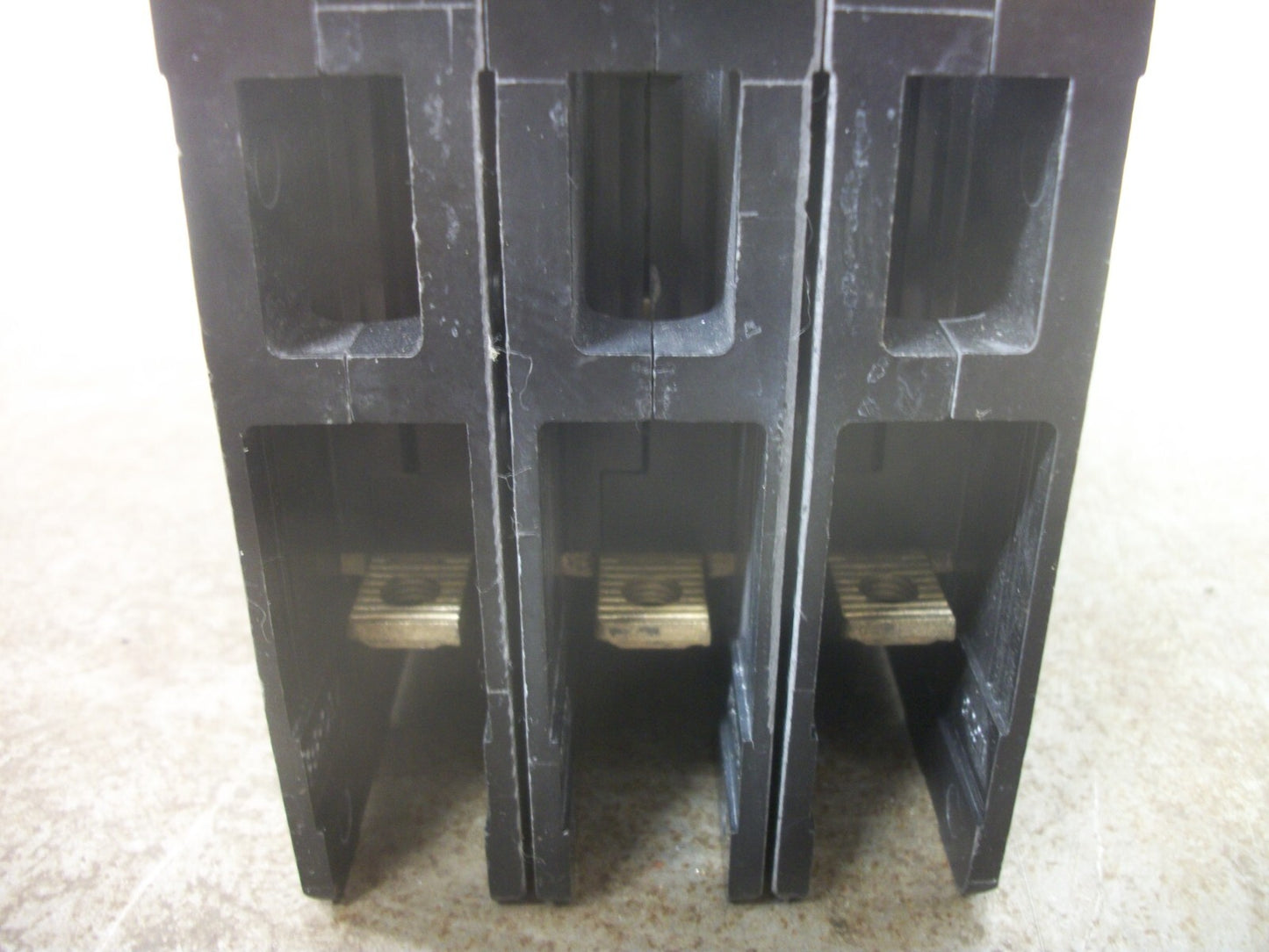 SIEMENS SENTRON ED6 CIRCUIT BREAKER ED63M050 50AMP 600VOLT 3POLE NOB