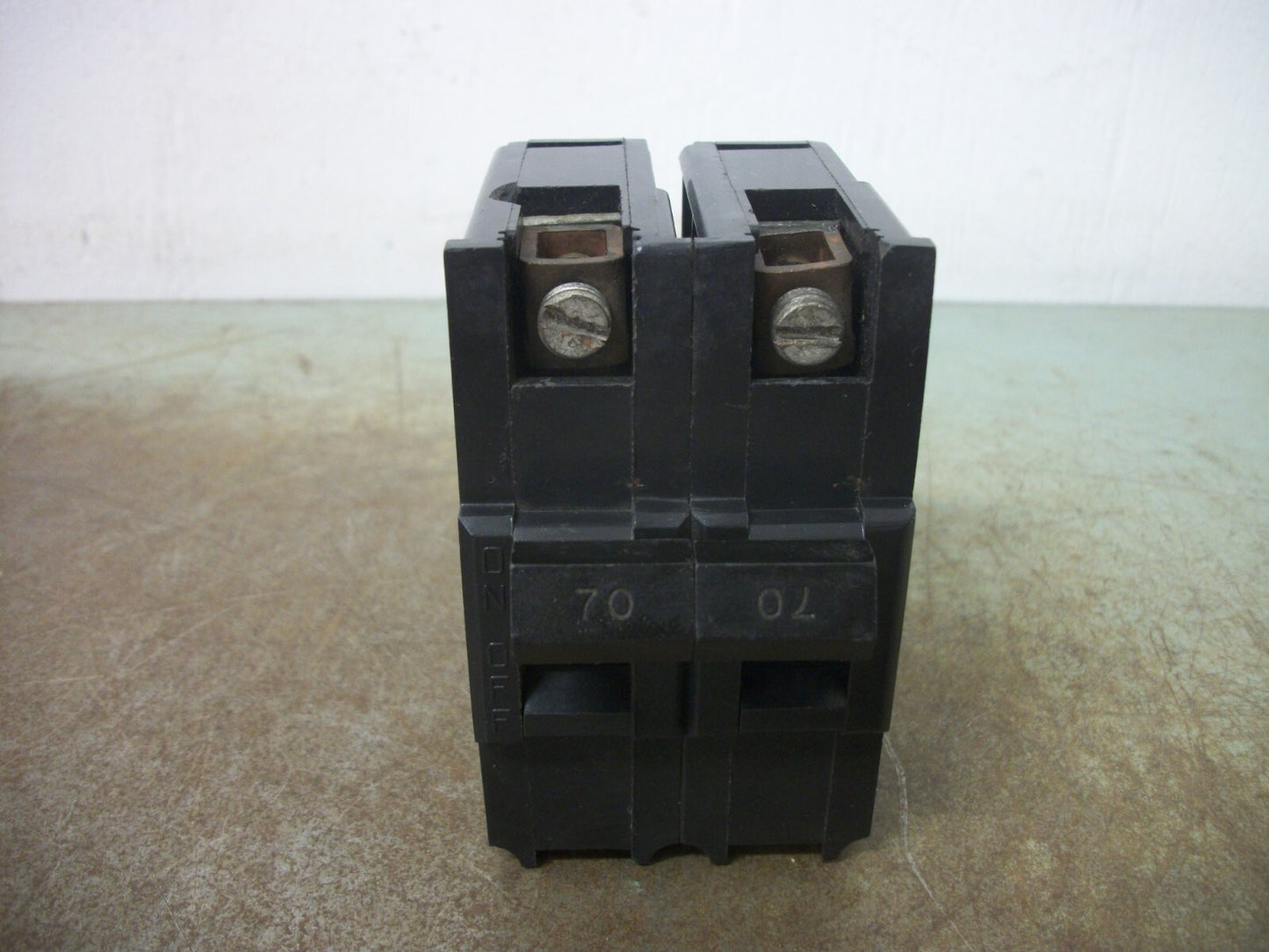 FEDERAL PACIFIC NA CIRCUIT BREAKER NA270 70AMP 240VOLT 2POLE