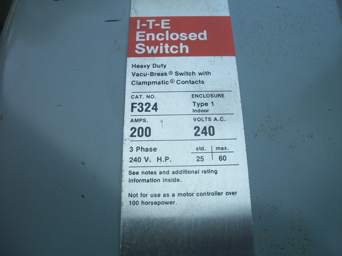 SIEMENS DISCONNECT TYPE 1 F324 200AMP 240VOLT 3POLE FUSIBLE