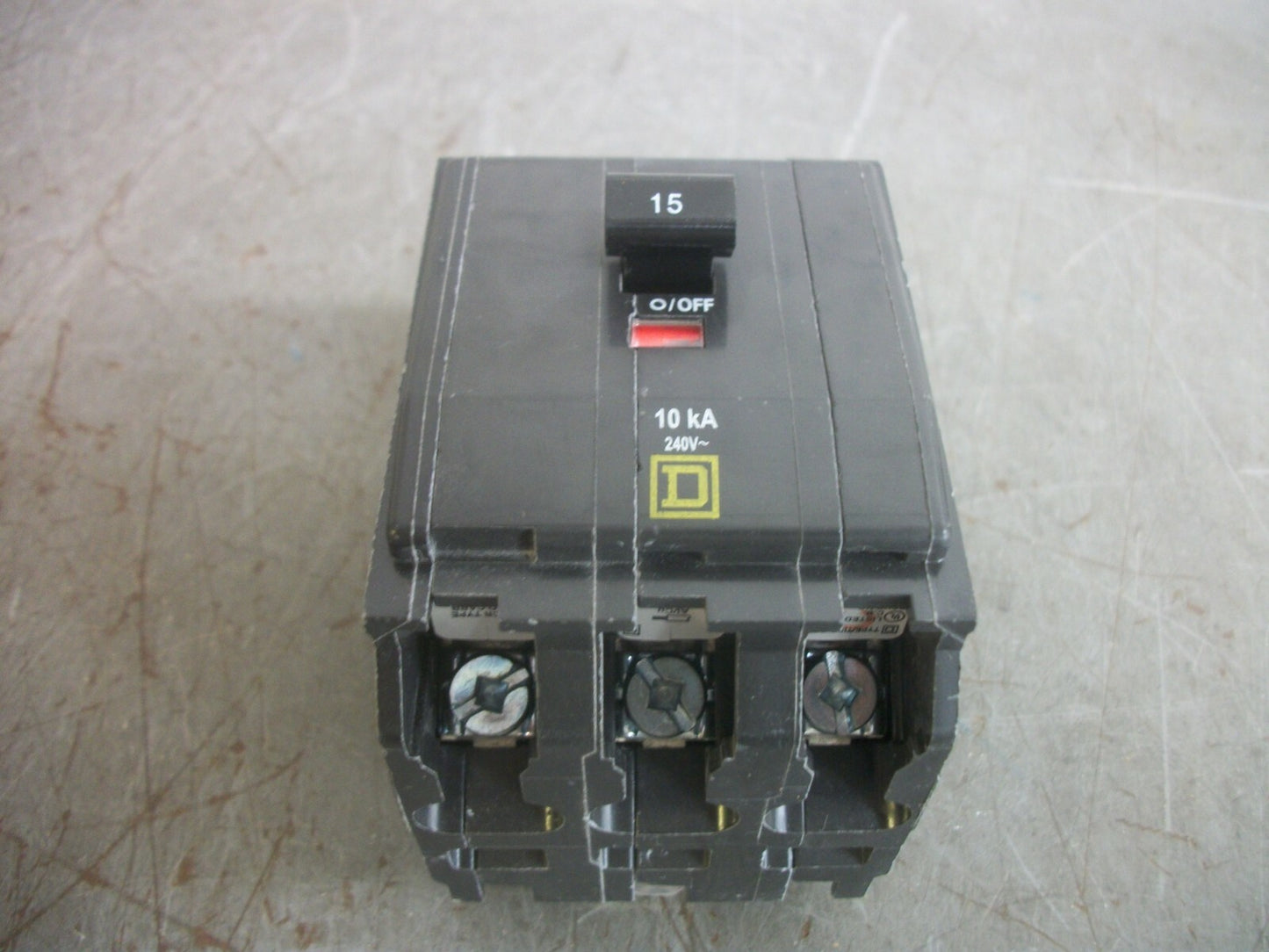 SQUARE D QOB CIRCUIT BREAKER QOB315 15AMP 240VOLT 3POLE NOB
