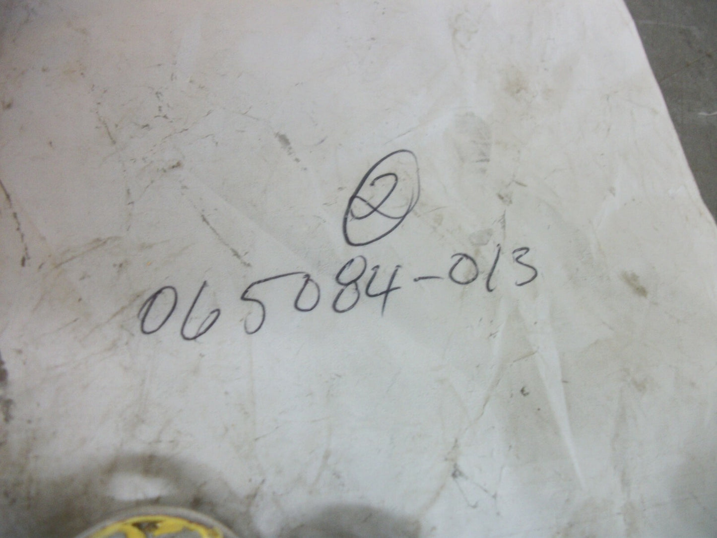 CROWN LOT OF 2 4" TANDEM LOAD WHEEL BUSHINGS 065084-013 NEW