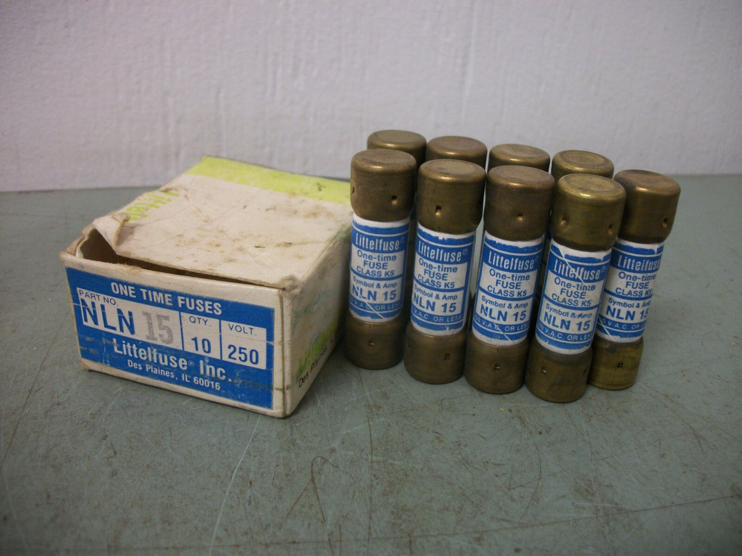 LITTELFUSE BOX OF 9 FUSES NLN15 15AMP 250VOLT NIB