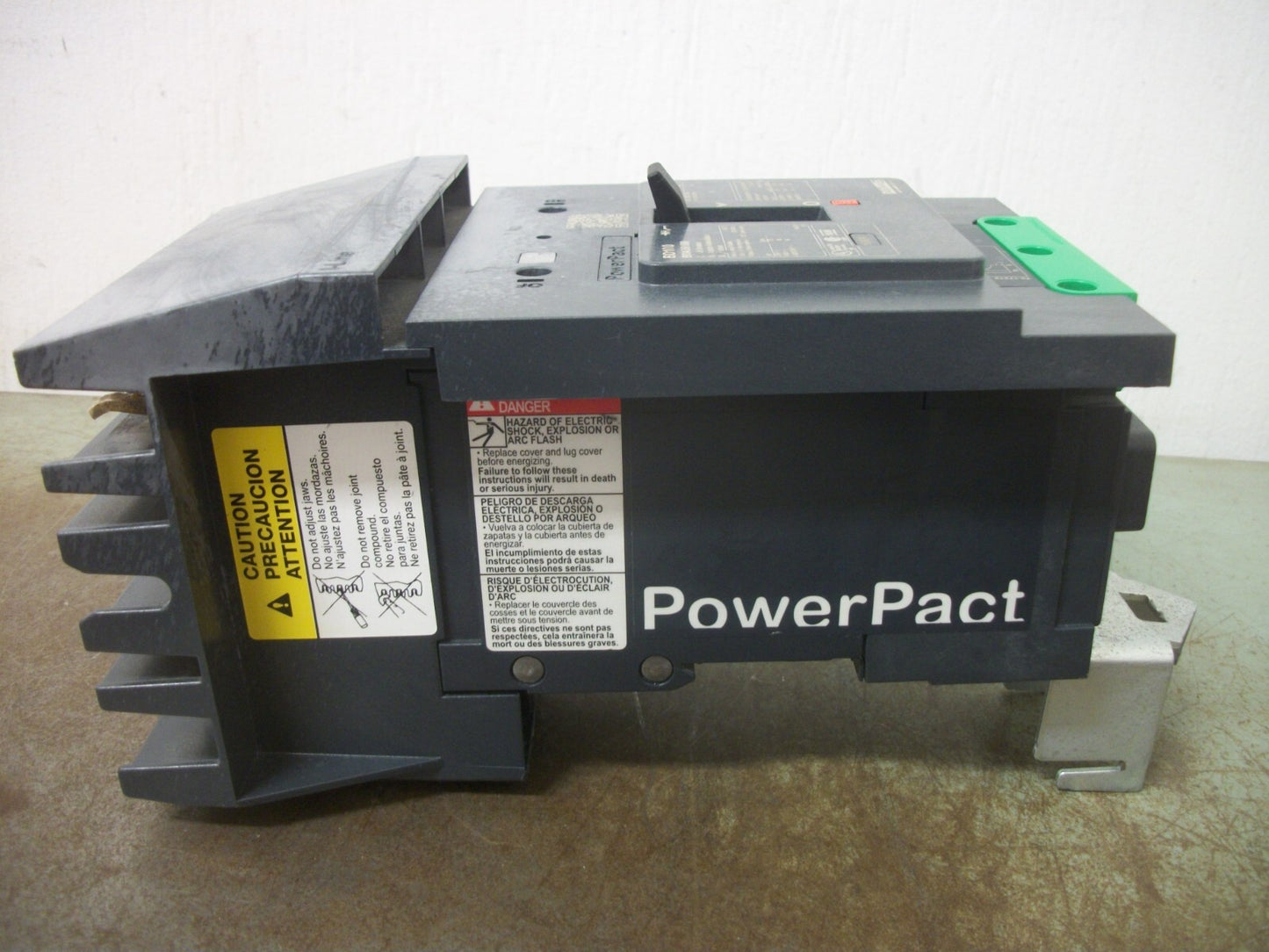 SQUARE D POWERPACT I-LINE BD CIRCUIT BREAKER BDA36100 100AMP 600VOLT 3POLE