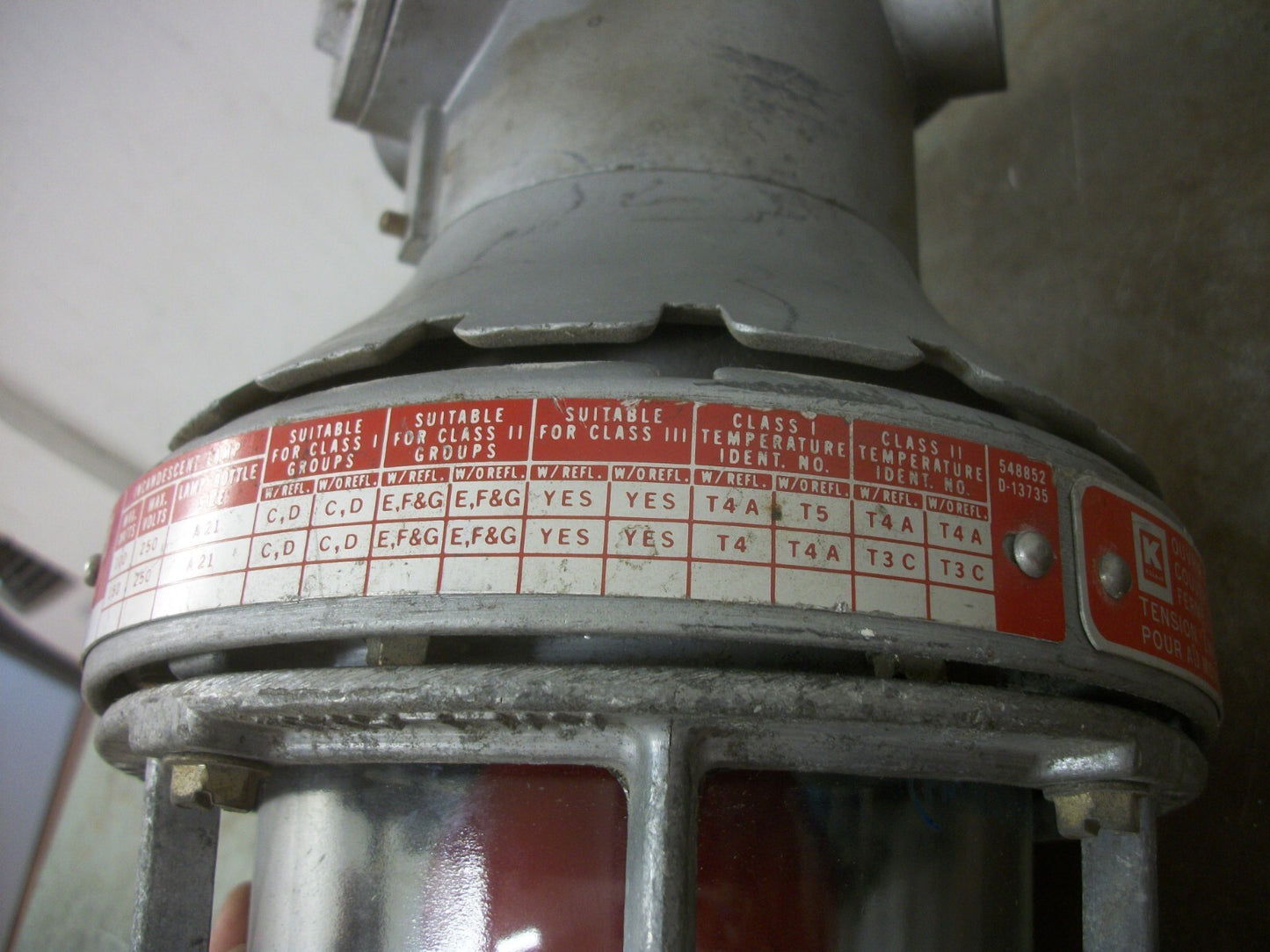 HUBBELL KILLARK HAZARDOUS LOCATION INCANDESCENT LIGHT FIXTURE HX-2-100 100W 250V