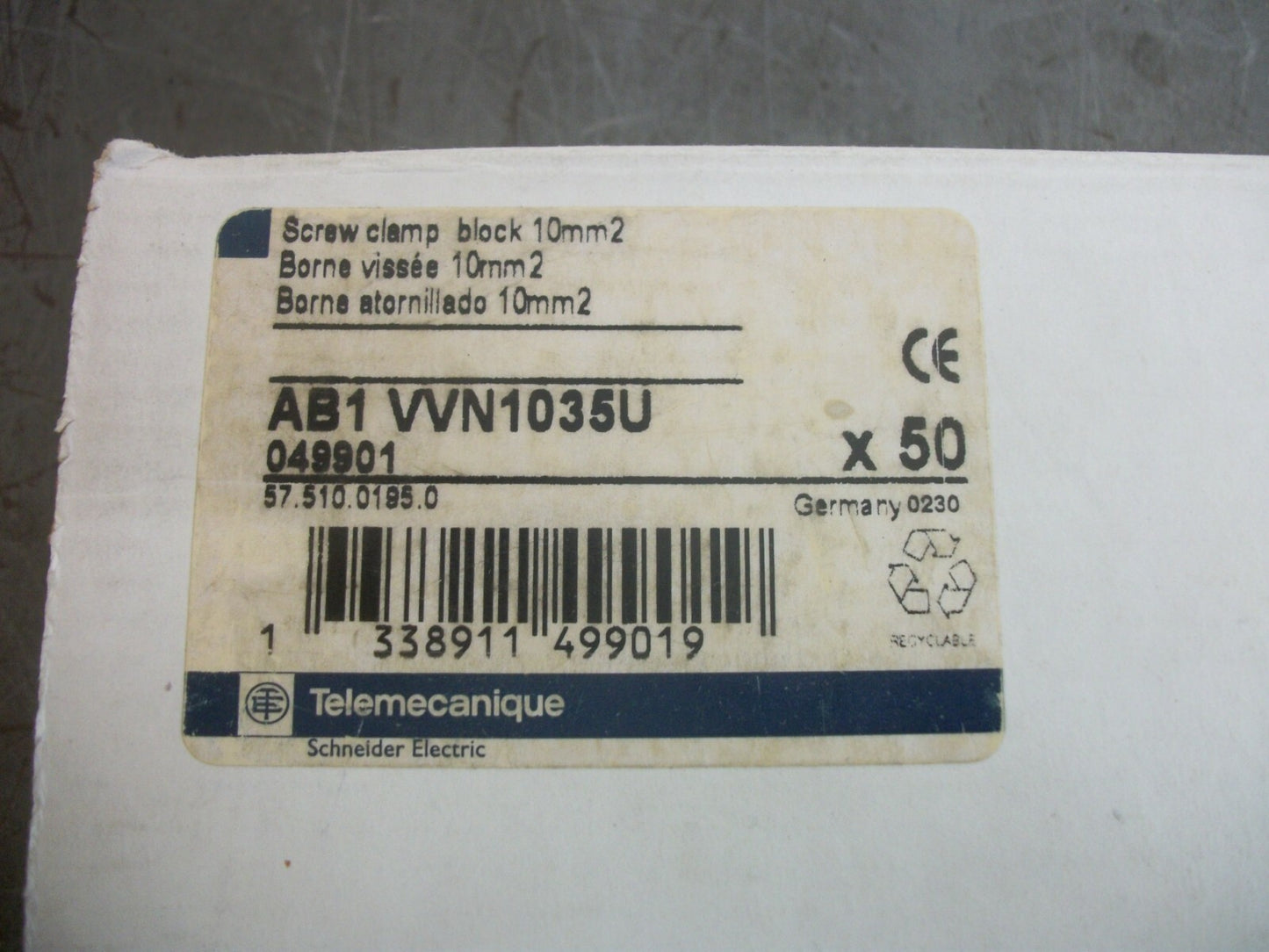 TELEMECANIQUE BOX OF 6 10mm2 SCREW CLAMP BLOCKS AB1VVN1035U NIB