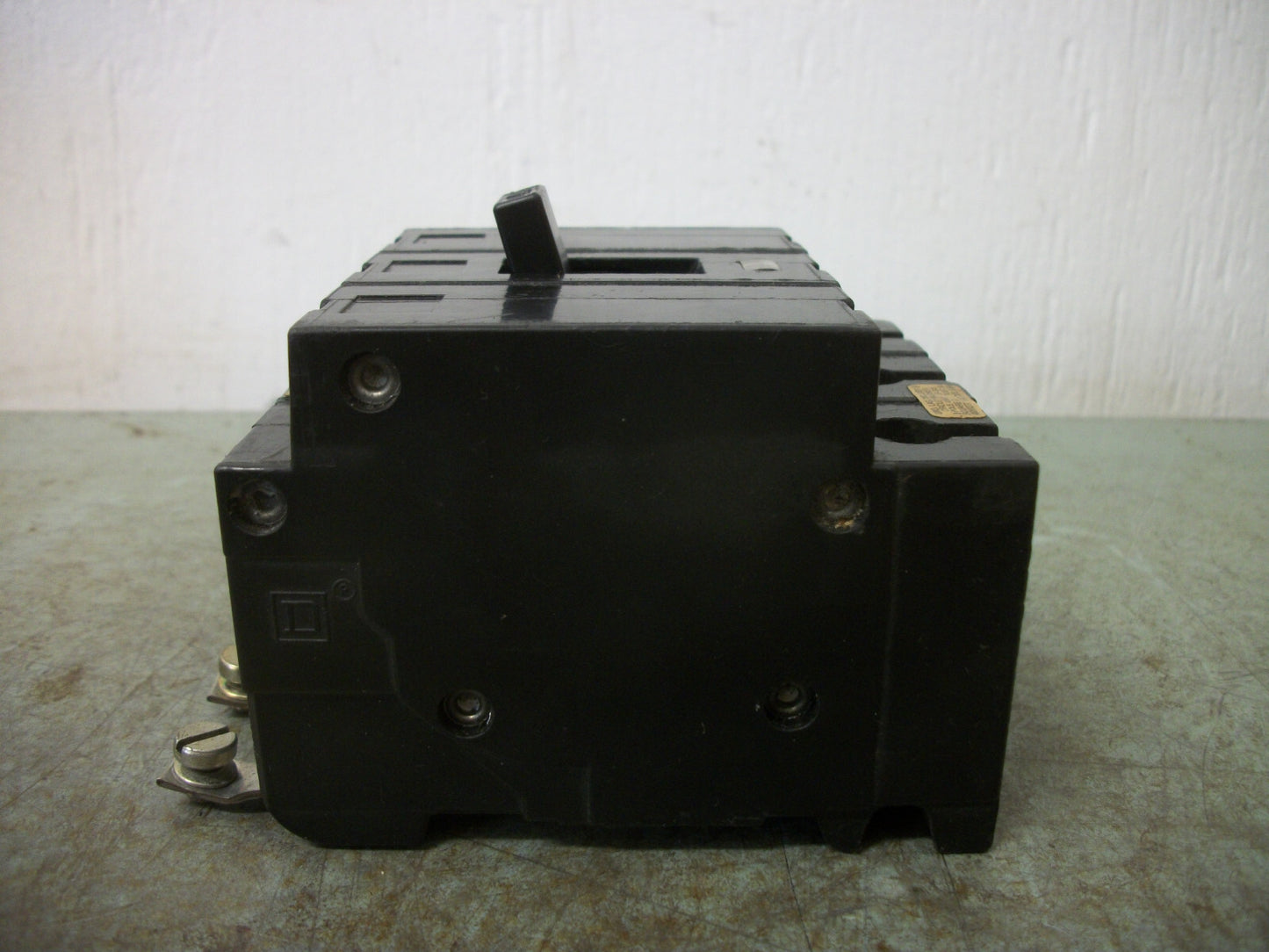 SQUARE D EHB CIRCUIT BREAKER EHB34040 40AMP 480VOLT 3POLE