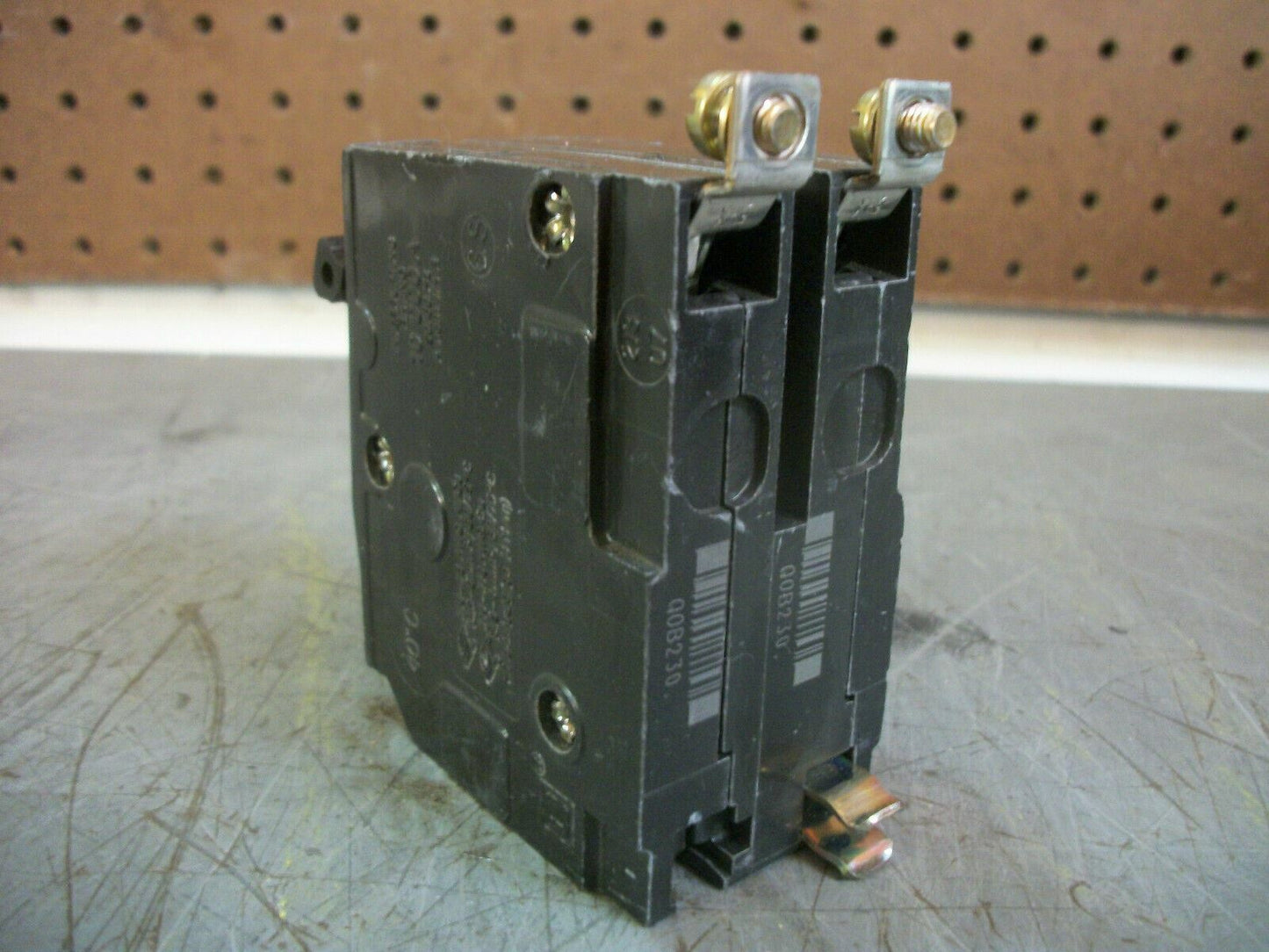 SQUARE D QOB CIRCUIT BREAKER QOB230 30AMP 240VOLT 2POLE