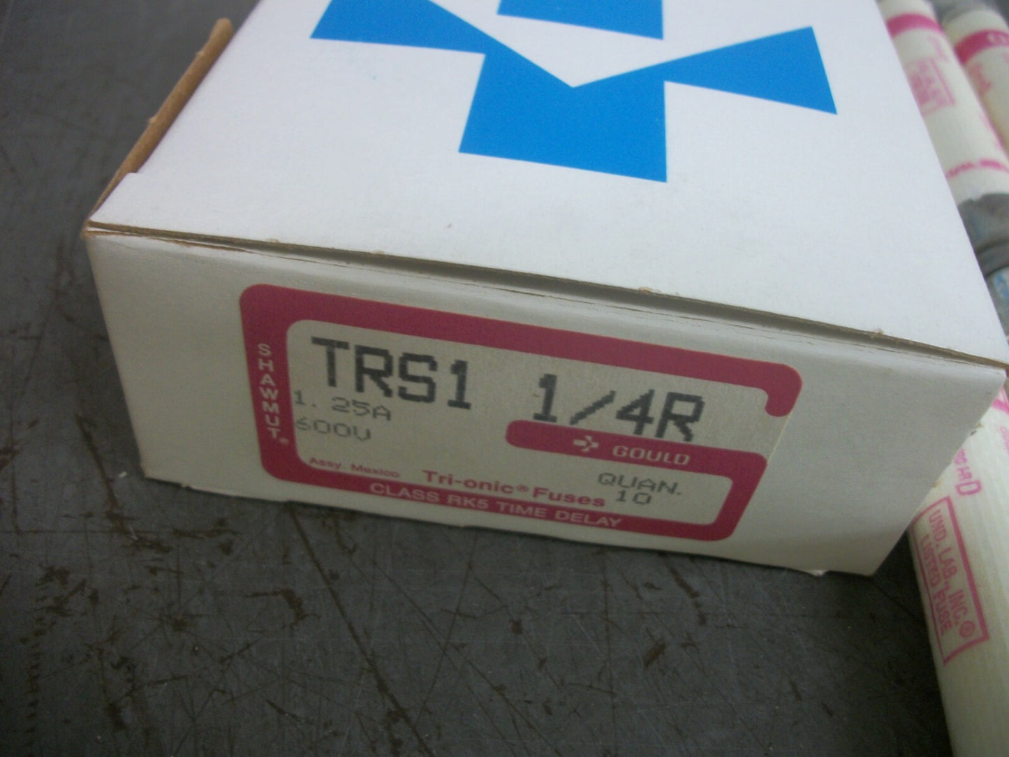 GOULD SHAWMUT BOX OF 6 TRI-ONIC FUSES TRS1-1/4R 1-1/4AMP 600VOLT NIB