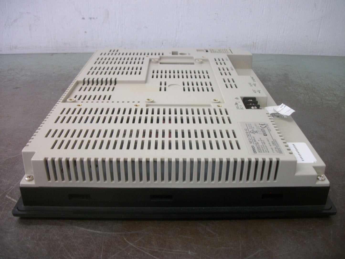 OMRON INTERACTIVE TOUCH SCREEN OPERATOR INTERFACE DISPLAY PANEL NS12-TS01B-V2