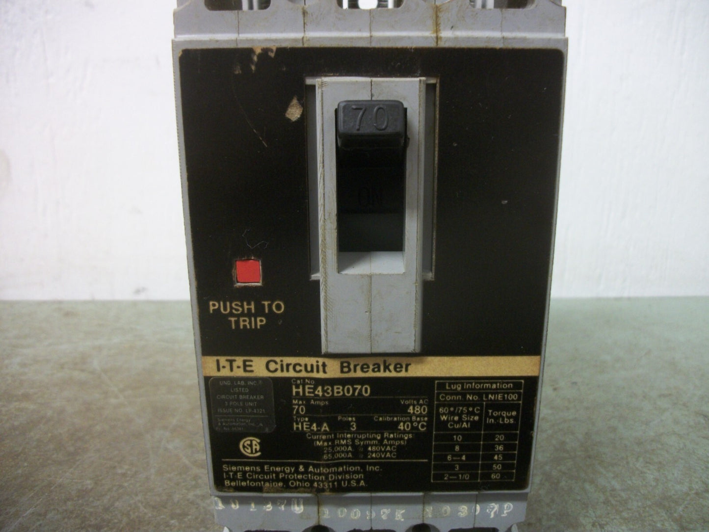 SIEMENS ITE HE4-A CIRCUIT BREAKER HE43B070 70AMP 480VOLT 3POLE
