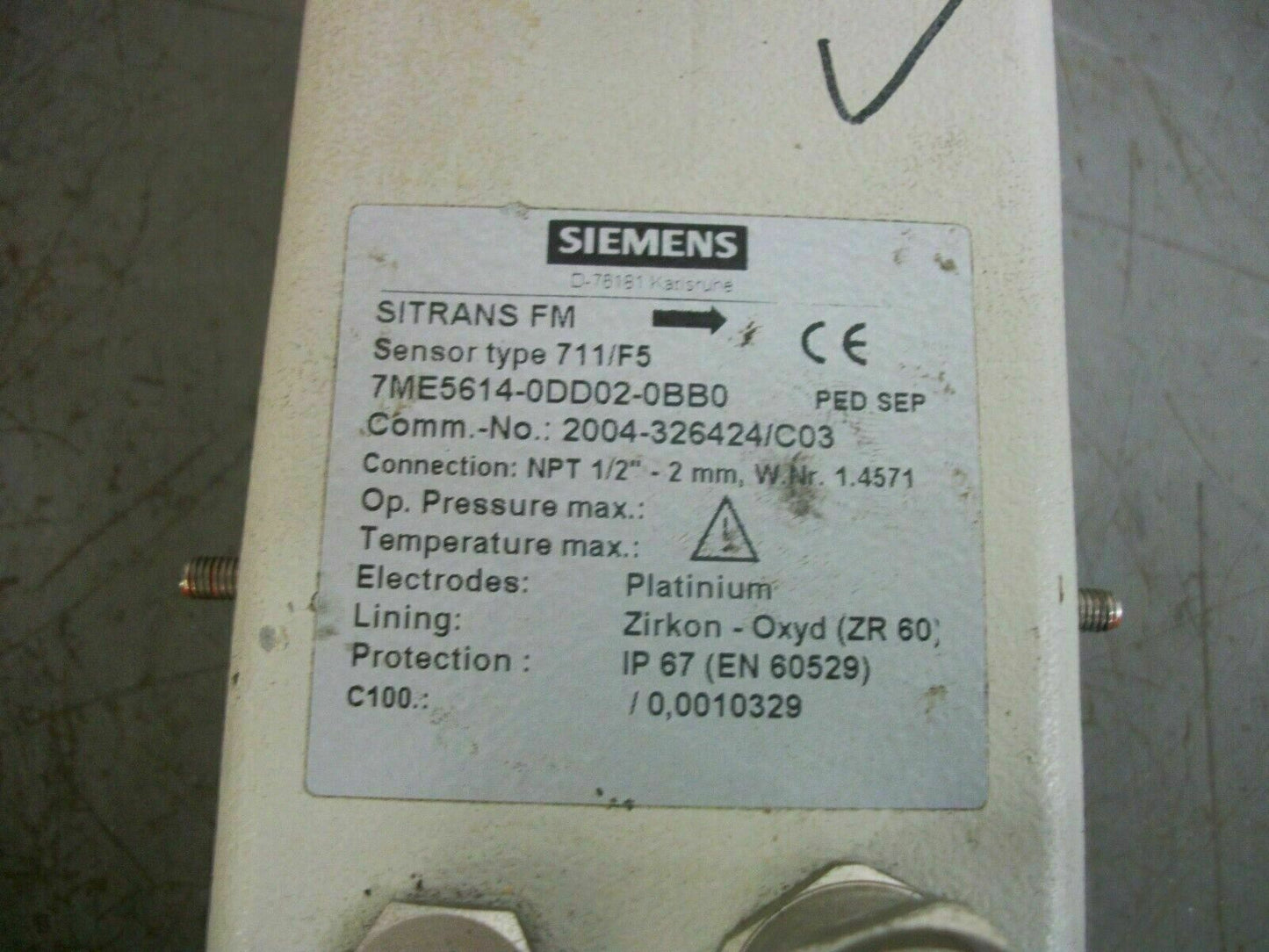 SIEMENS 711/F5 1/2" NPT SITRANS FM FLOW SENSOR 7ME5614-0DD02-0BB0