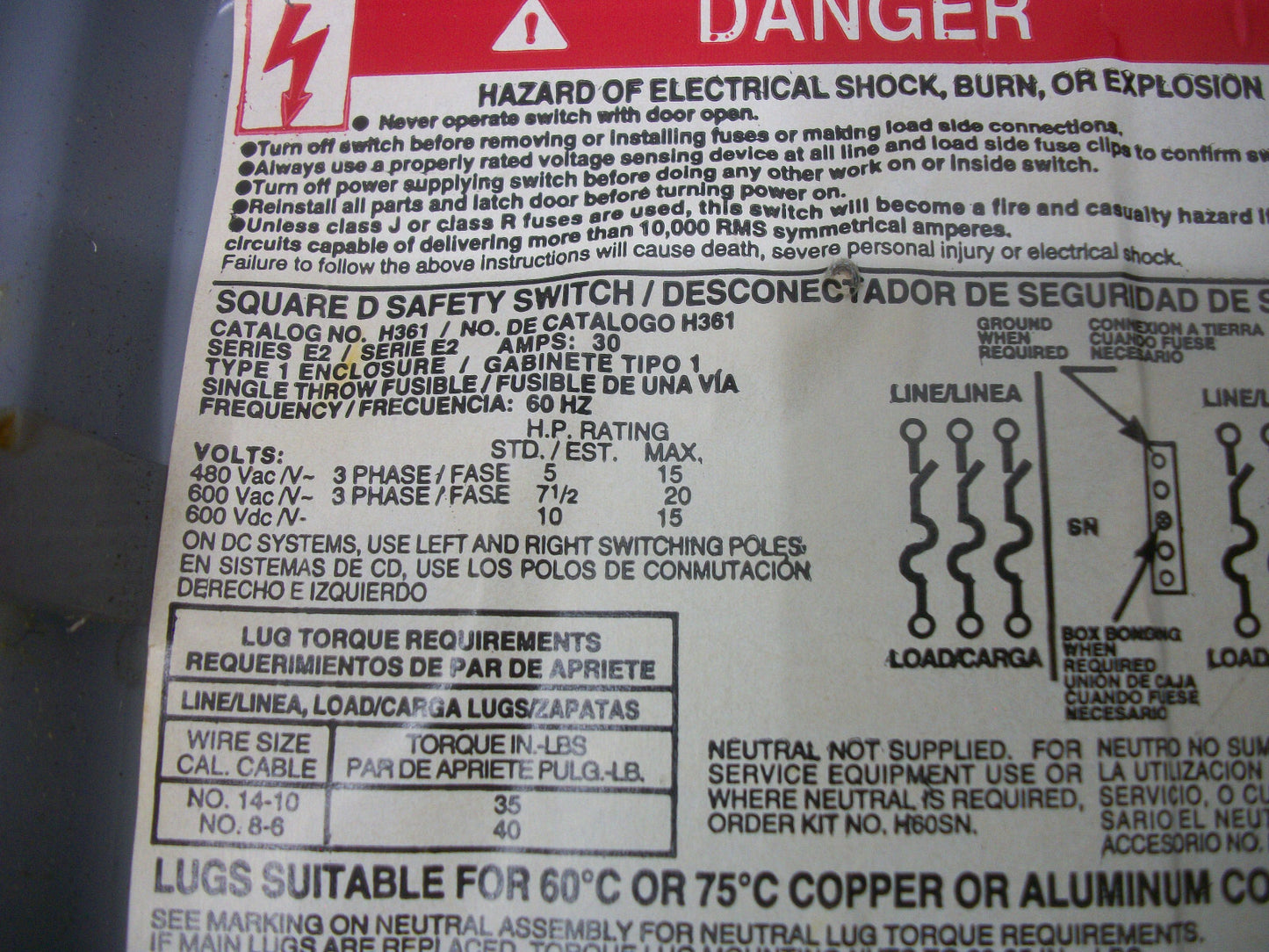 SQUARE D DISCONNECT TYPE 1 H361 30AMP 600VOLT 3POLE FUSIBLE OLD