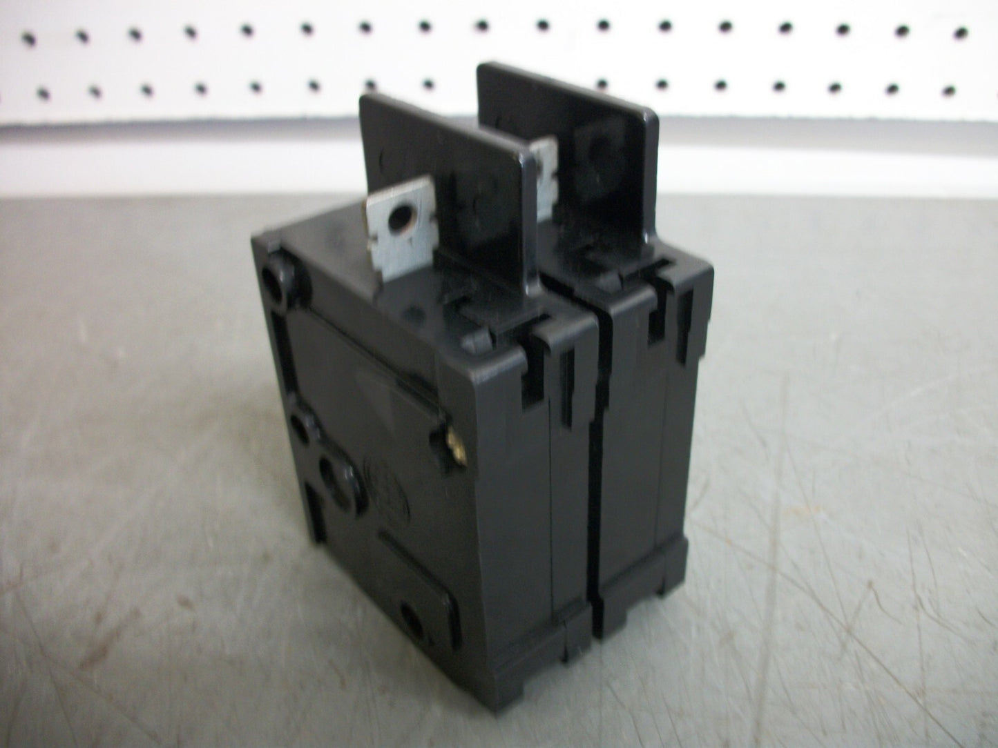 SIEMENS ITE BQ CIRCUIT BREAKER BQ2B020 20AMP 240VOLT 2POLE OLD