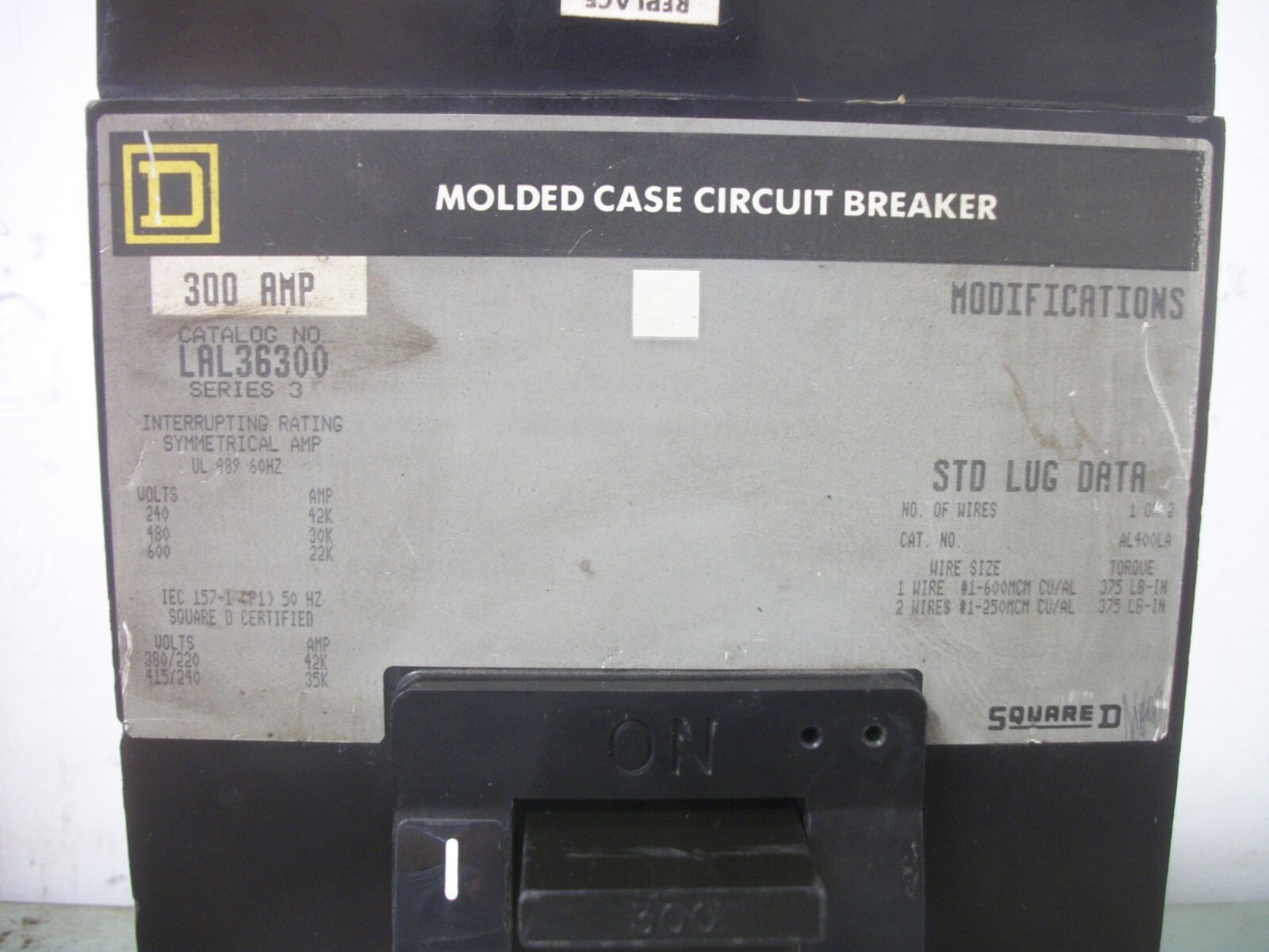 SQUARE D LAL CIRCUIT BREAKER LAL36300 300AMP 600VOLT 3POLE GRAY