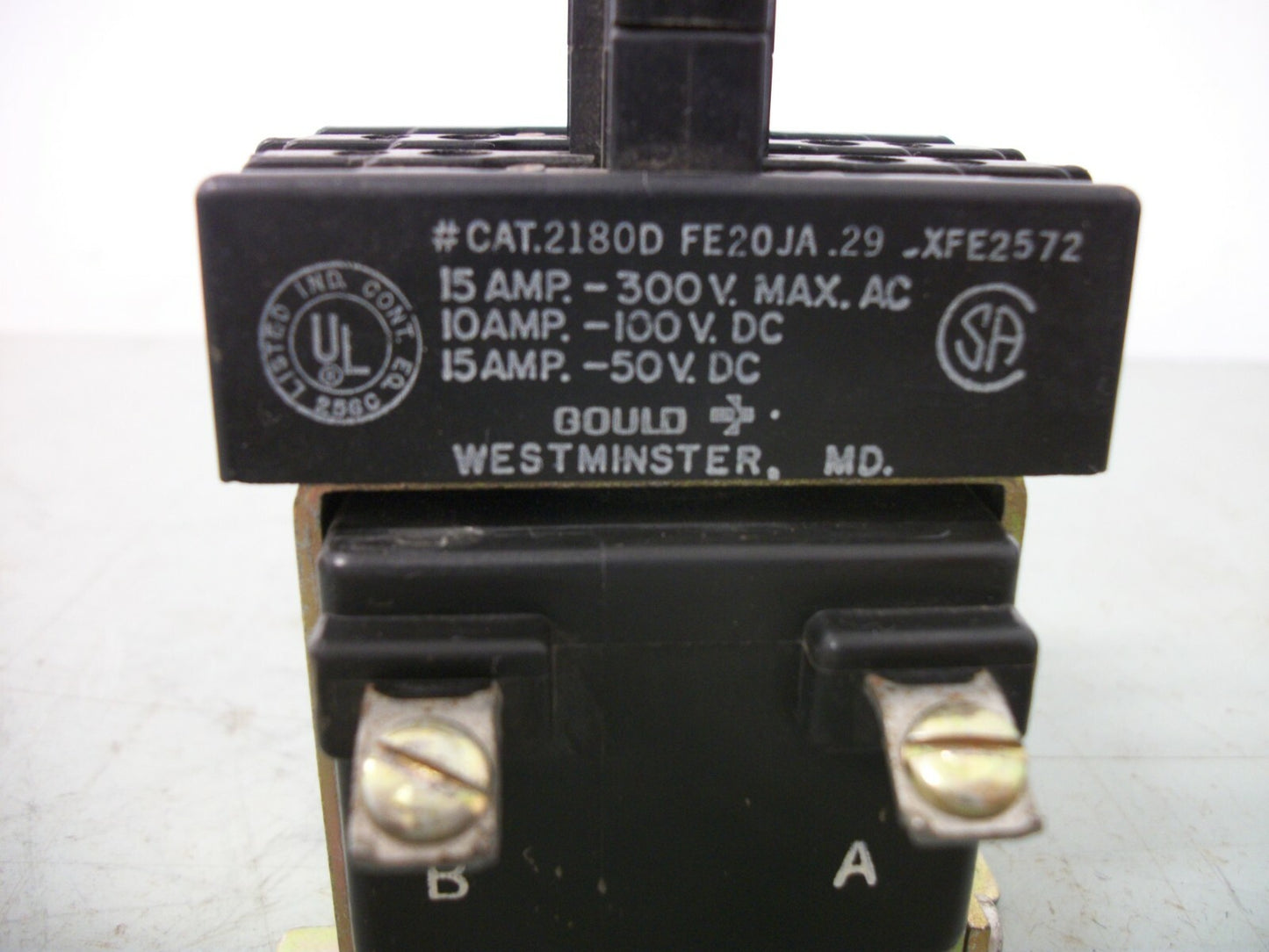 GOULD CONTACTOR RELAY 2180D FE20JA-29-XFE2572 24VCOIL 15AMP 300VAC 2POLE